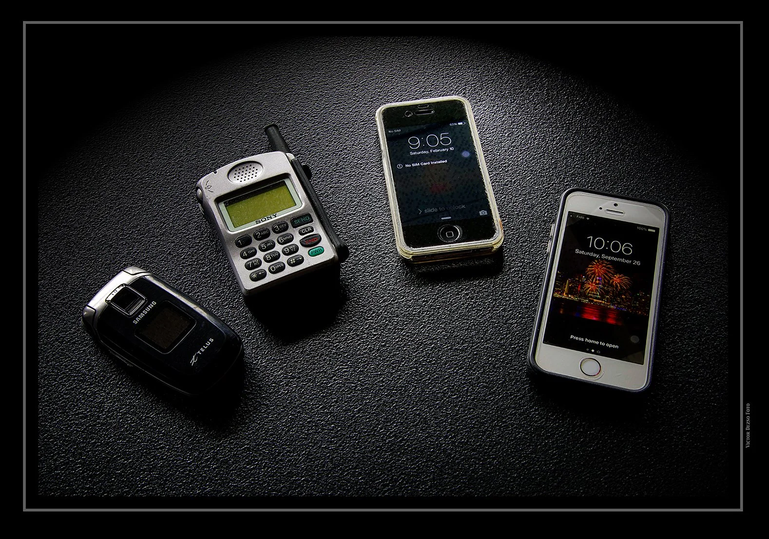 Cell Phones_Sep 26_2020_HDR_4G4779_peShrpfktDrkn_BlkBrdr_4x6s.jpg