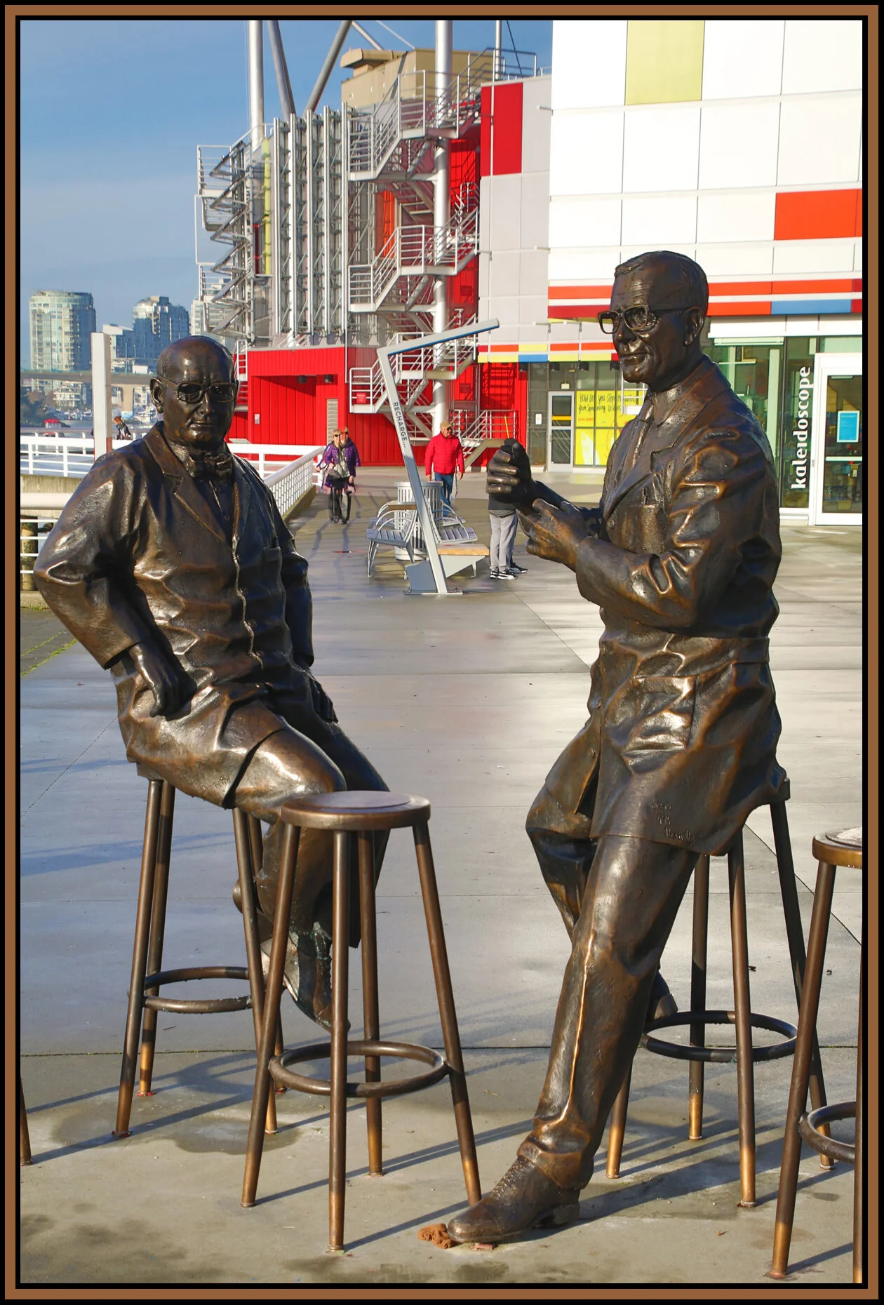 Science World Statues_Vancouver_Oct 30_2016_HDR_L1824_4x6s.jpg