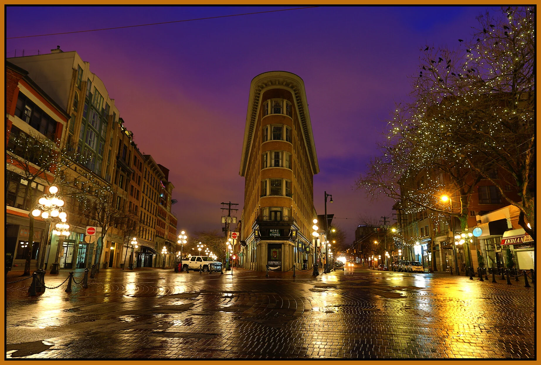 Gastown_Dec 24_2012_HDR_C5903_4x6s.jpg