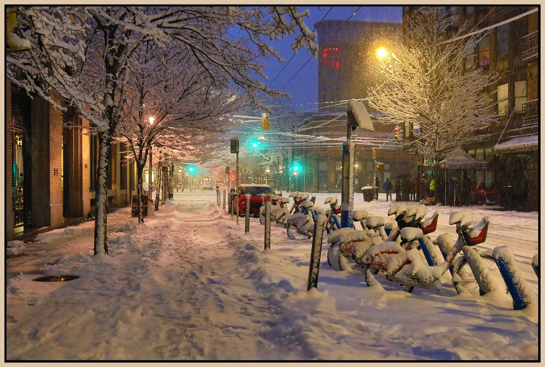 425 Carrall St Modi Bikes in the Snow_Jan 17_2024_HDR_5E3660_4x6s.jpg