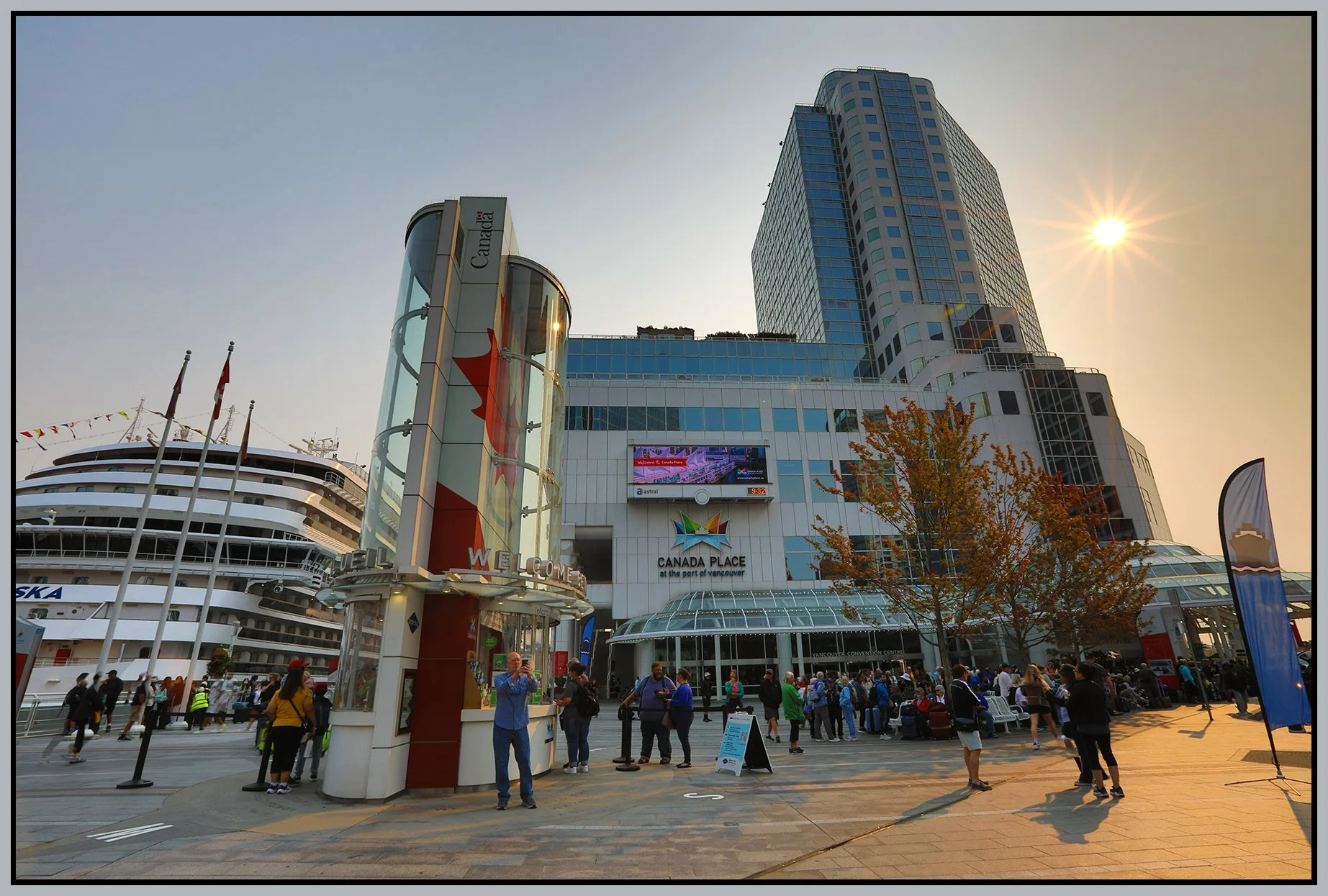 Canada Place_Aug 19_2023_HDR_5C4298_4x6s.jpg