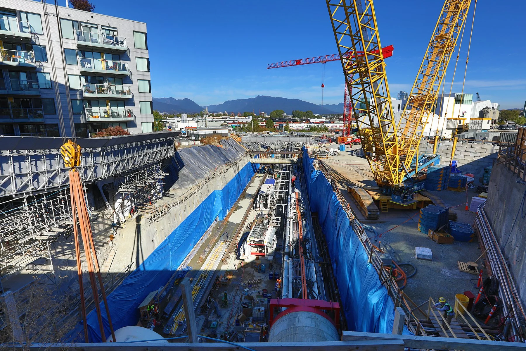 GNW Subway Const LkgN_Oct 12_2022_HDR_5C2612_4x6.jpg