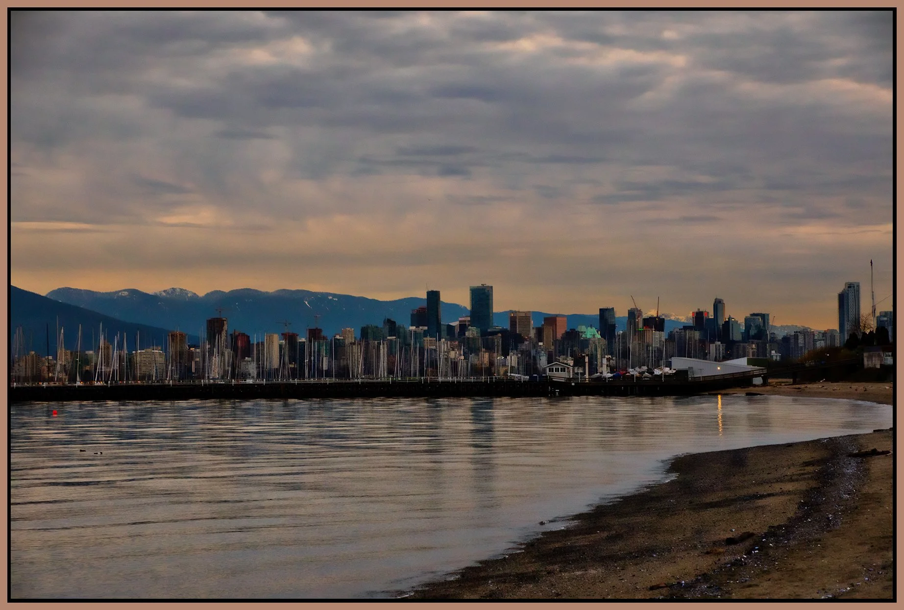 Vancouver from Jericho_Apr 7_2022_CR2_4G7958_peShdngCntrst_4x6s.jpg