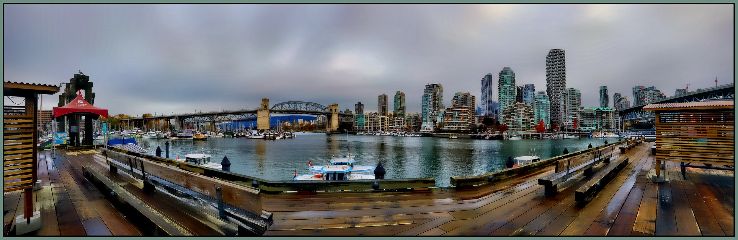 Granville Island LkgNW_Nov 9_2021_HDR_Pan_5A0244_peHdr2013_1_4x13s.jpg