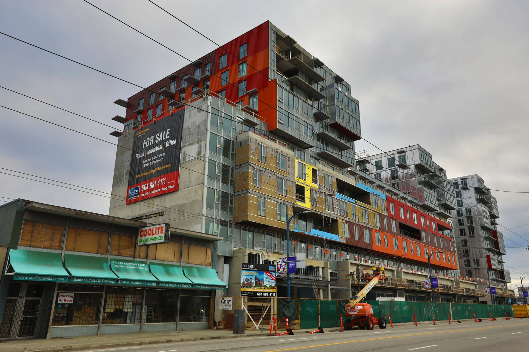 Strathcona Village Const_Oct 15_2017_HDR_B1171_4x6.jpg