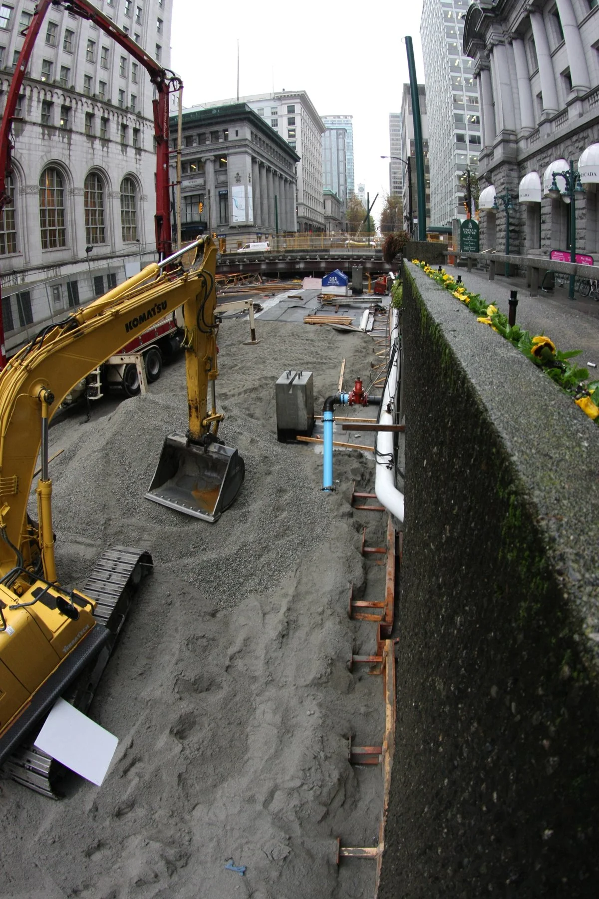 Granville Dig_Oct 31 08_7816_2_4x6.jpg