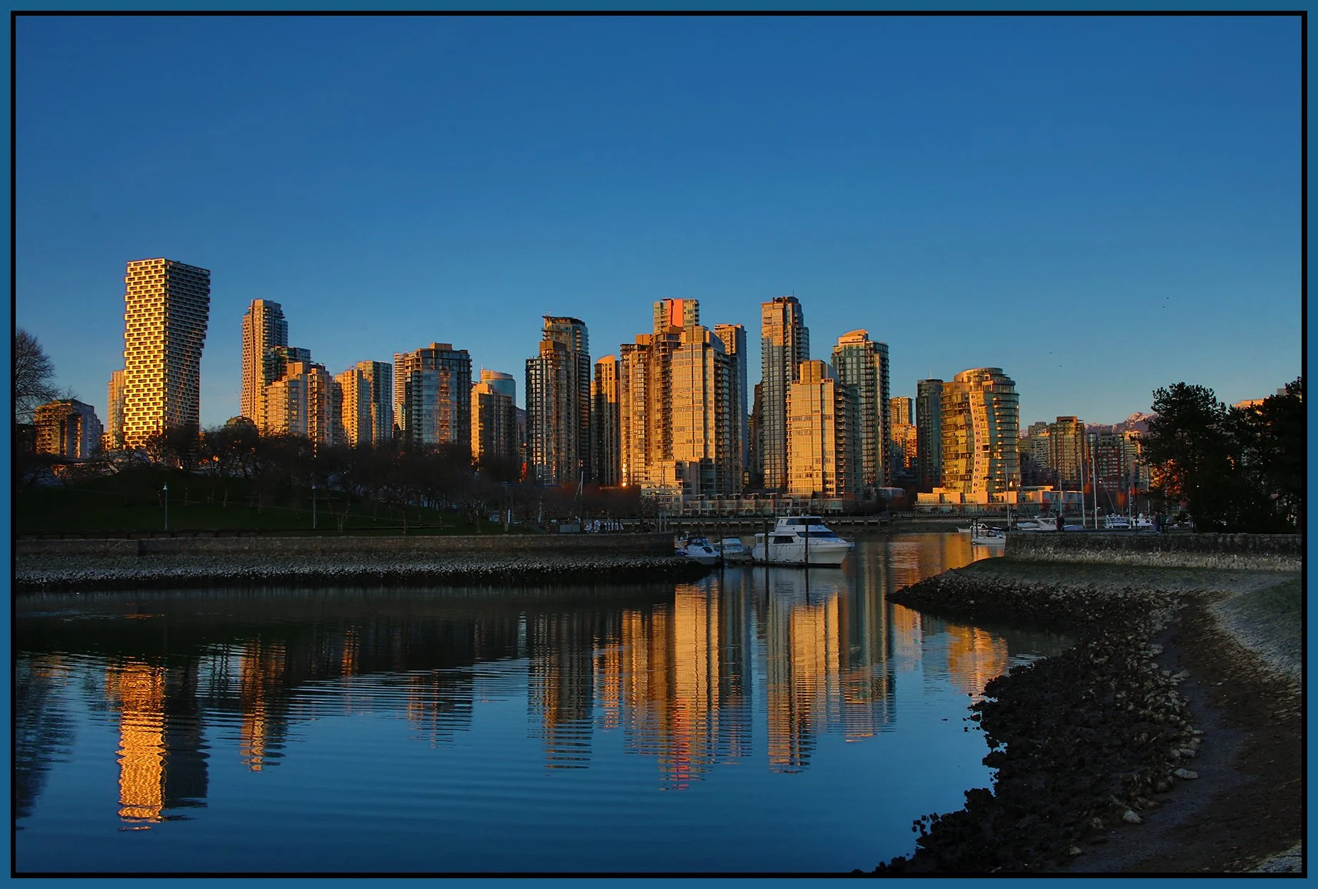 1.1 View Vancouver LkgN_Mar 6_2025_HDR_3B9905_4x6s.jpg
