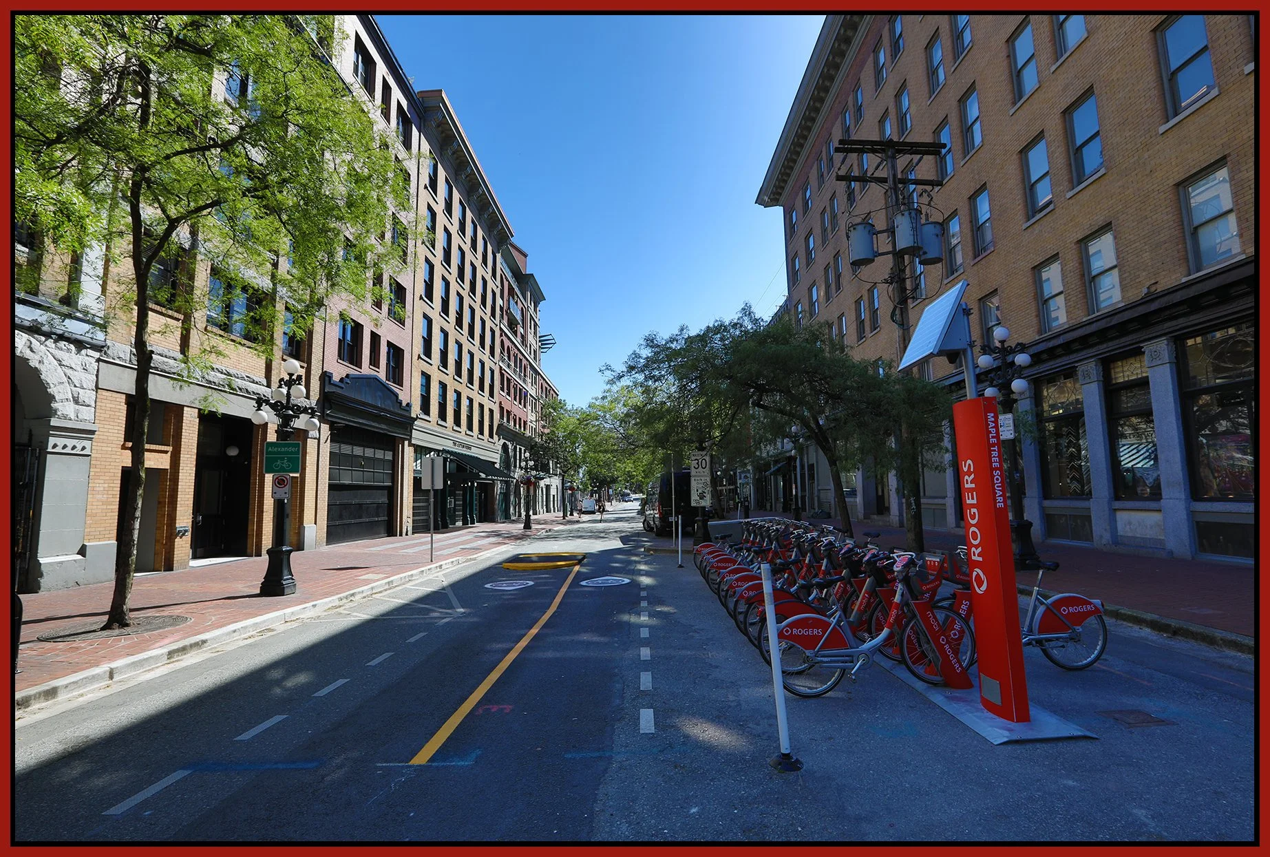 Gastown alexander St Bikes LkgE_Jul 4_2024_HDR_5E6076_4x6s.jpg