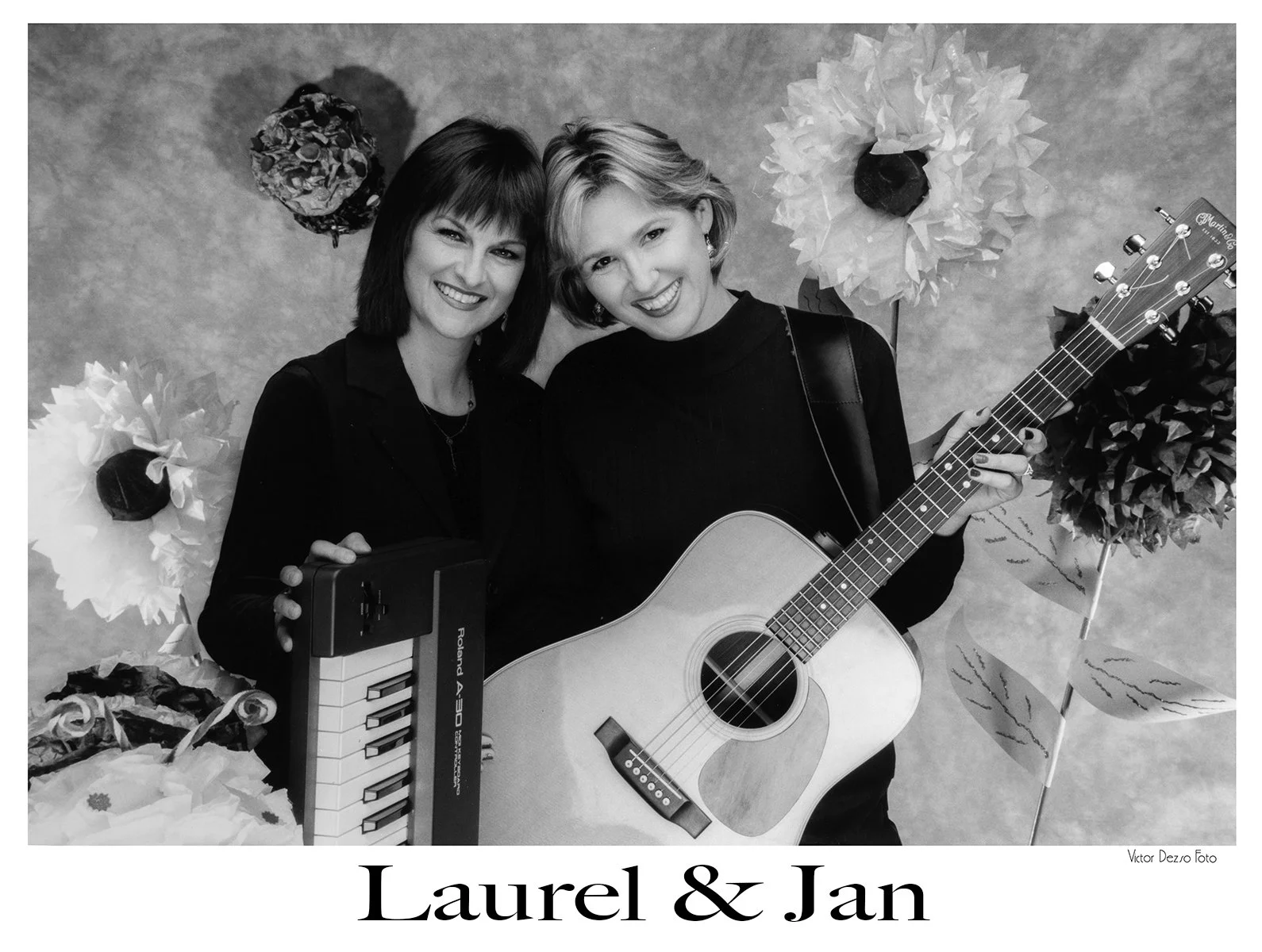 Laurel & Jan_1590_4x5.jpg