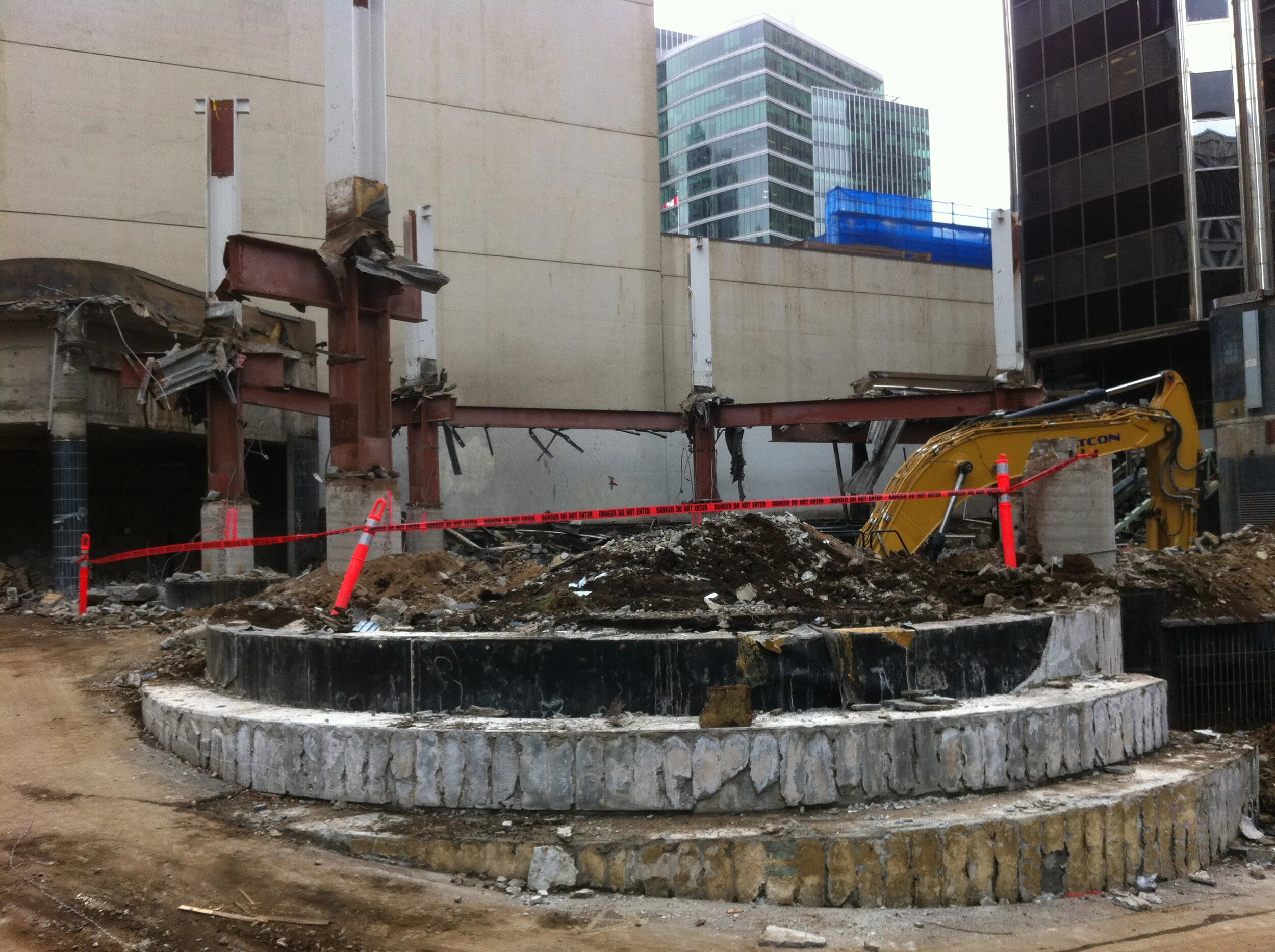 601 W Hastings Const_Jun 14_2018_Hdr_iPhone_3_4x5.3.jpg