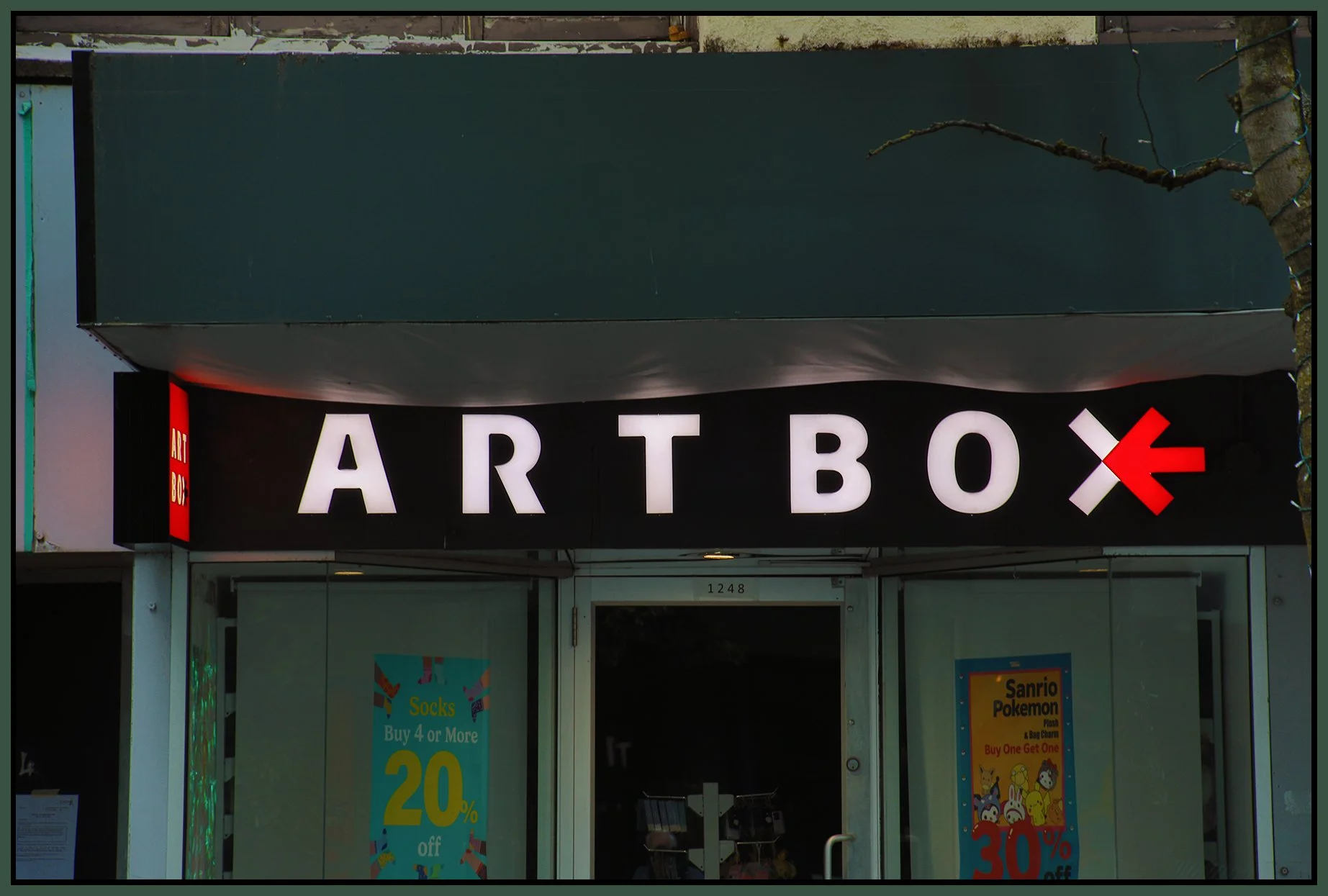 1248 Robson St Sign_May 30_2024_HDR_5E5247_4x6s.jpg