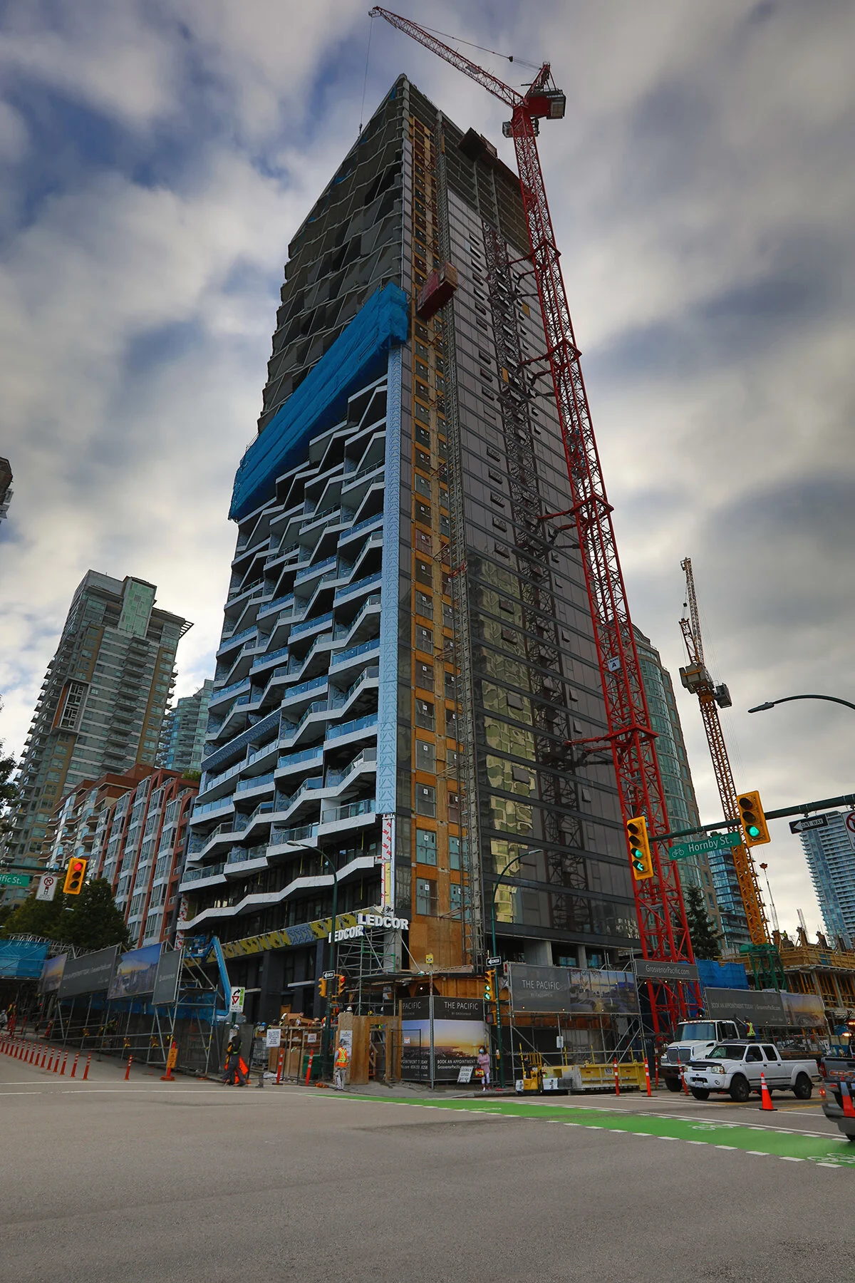 889 Pacific St Const_Aug 31_2020_HDR_4G3497_4x6.jpg