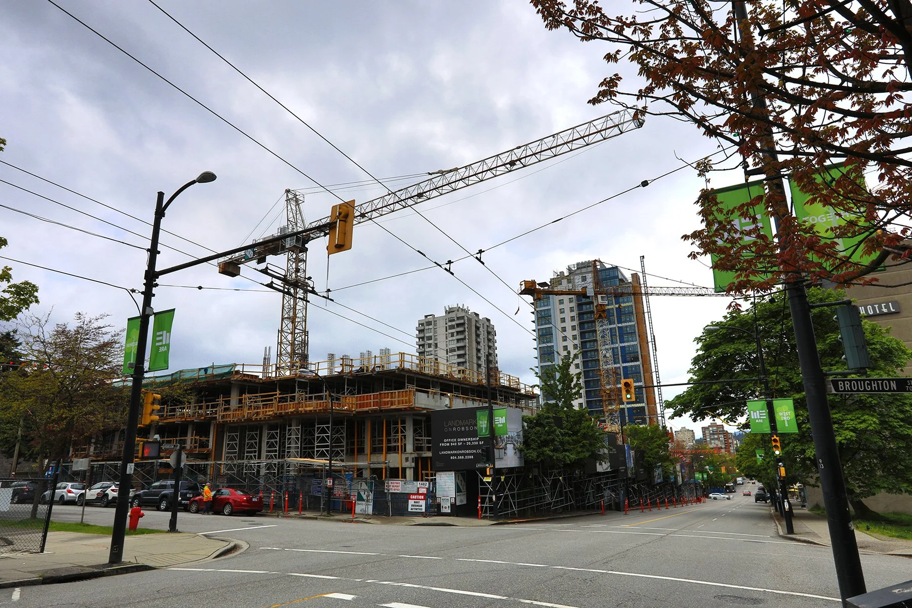 Robson Landmark Const_May 8_2021_HDR_5A3132_4x6.jpg