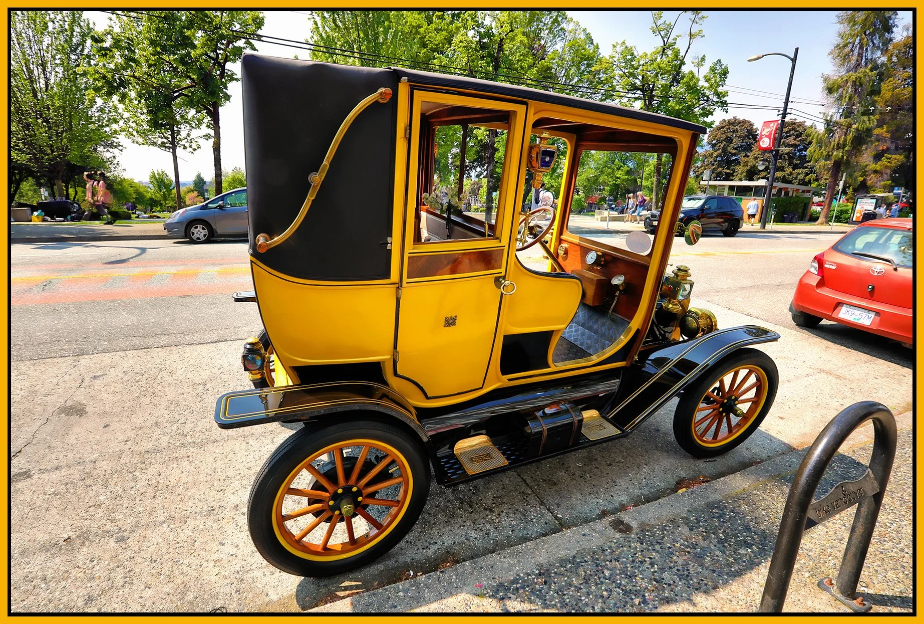 Ford Model T_May 17_2023_HDR_5C9047_peHyperstrip_ShdngCntrst_4x6s.jpg