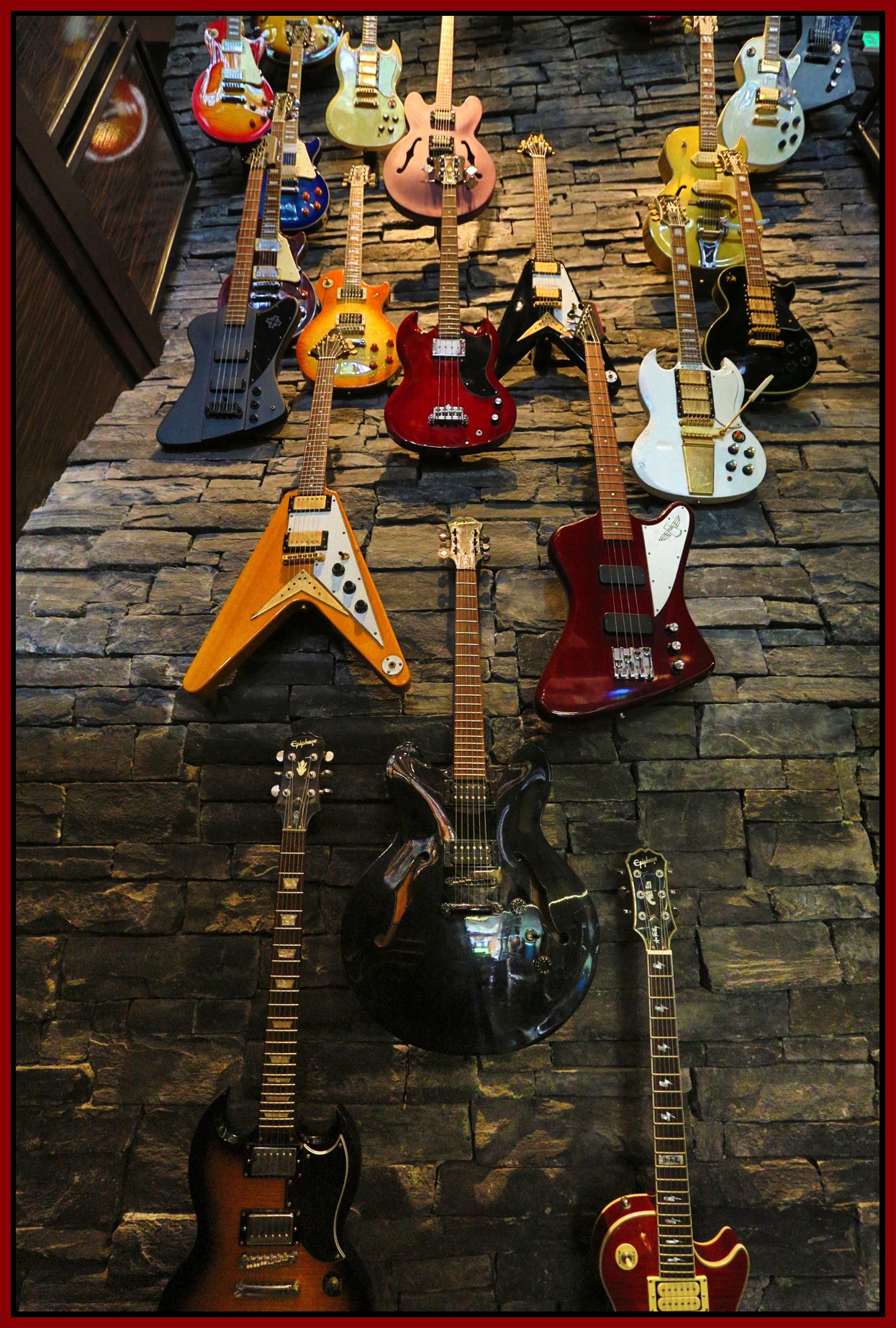 Hawaii Hard Rock Cafe_Nov 25_2012_HDR_C0170_4x6s.jpg