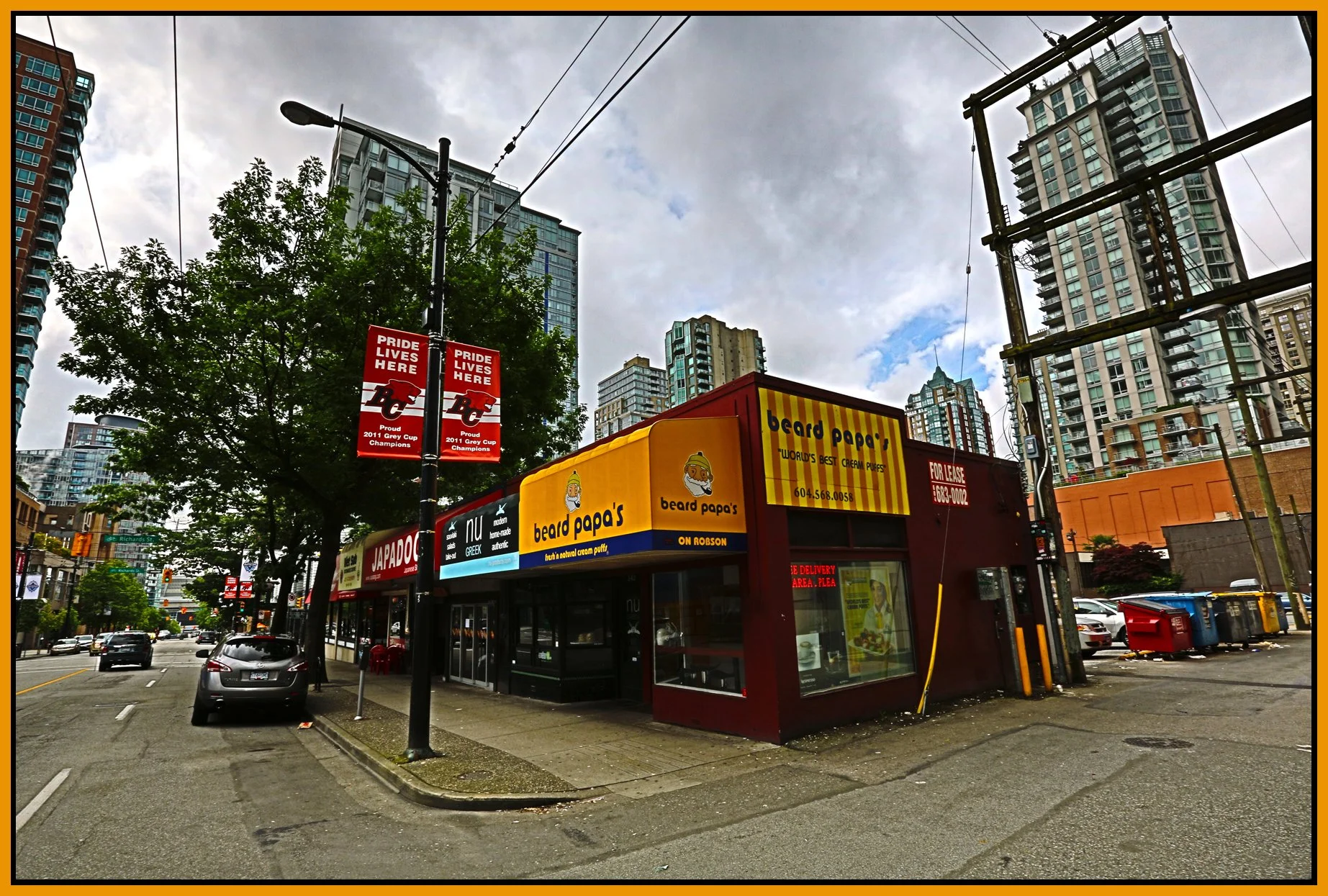 Robson St_Jun 24_2012_HDR_C8843_4x6s.jpg
