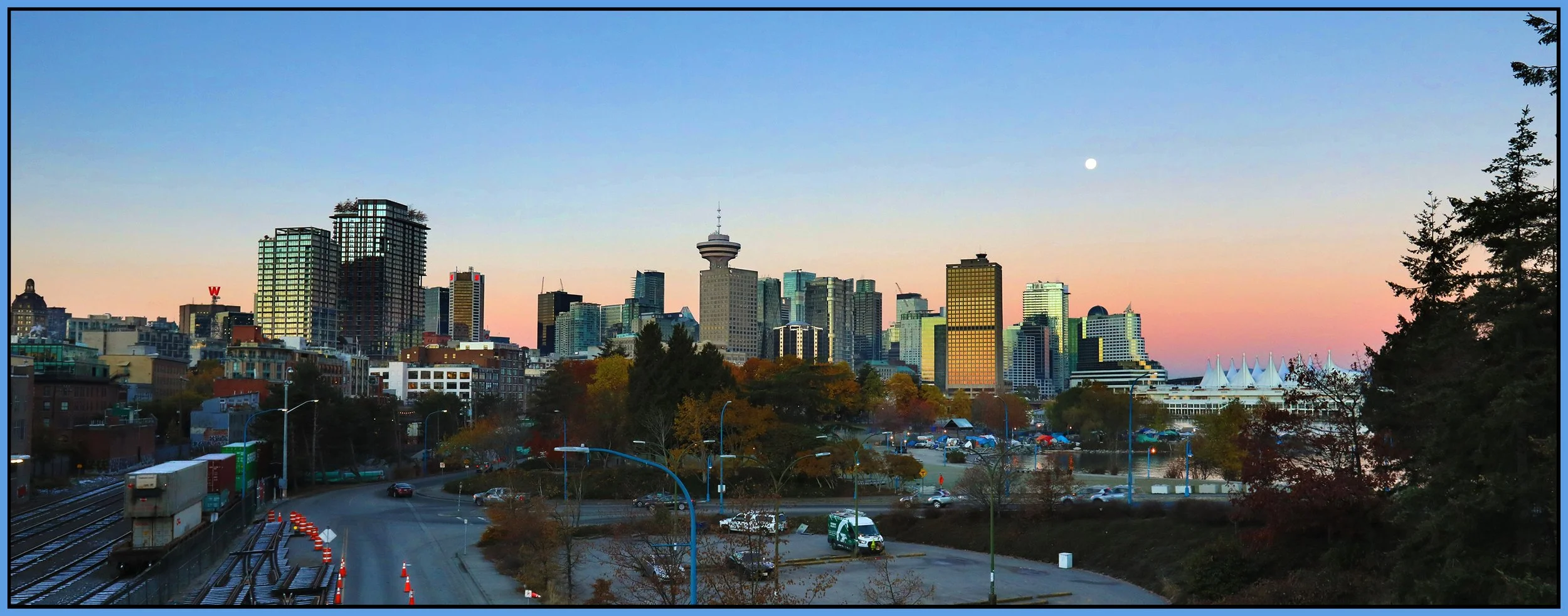 Main St Ramp LkgW_Nov 9_2022_HDR_5C5053Pan_4x10s.jpg