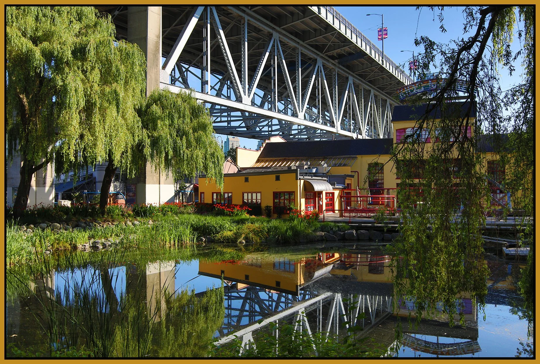 Granville Island Cafe_Jul 20_2022_HDR_4H0967_4x6s.jpg