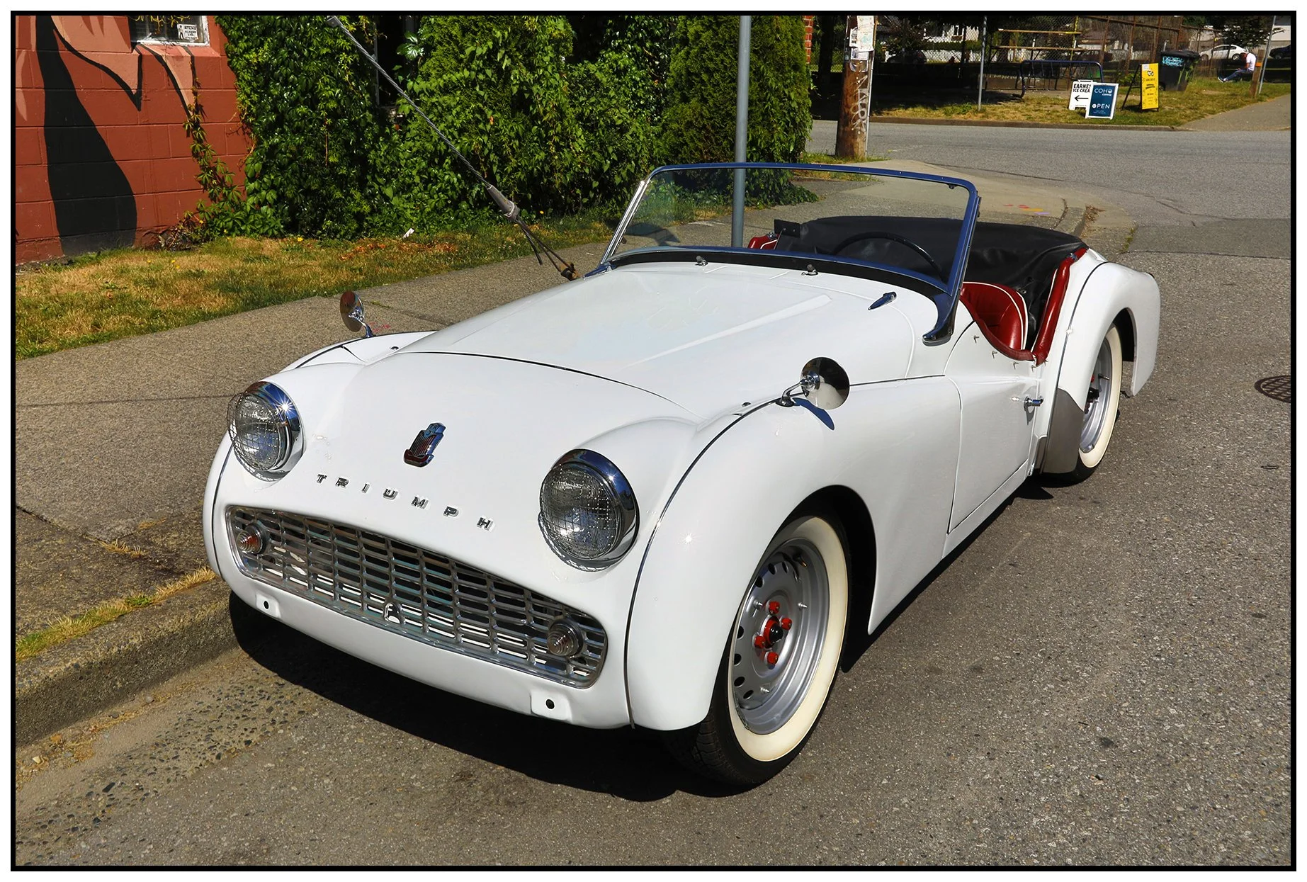 Triumph TR 3_Jul 22_2022_HDR_5B2774_4x6s.jpg