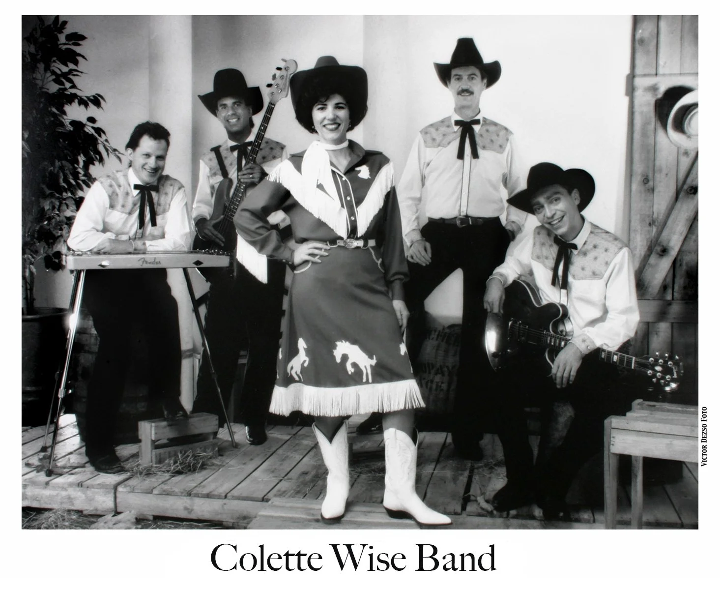 Colette Wise Band_5889_4x5.jpg