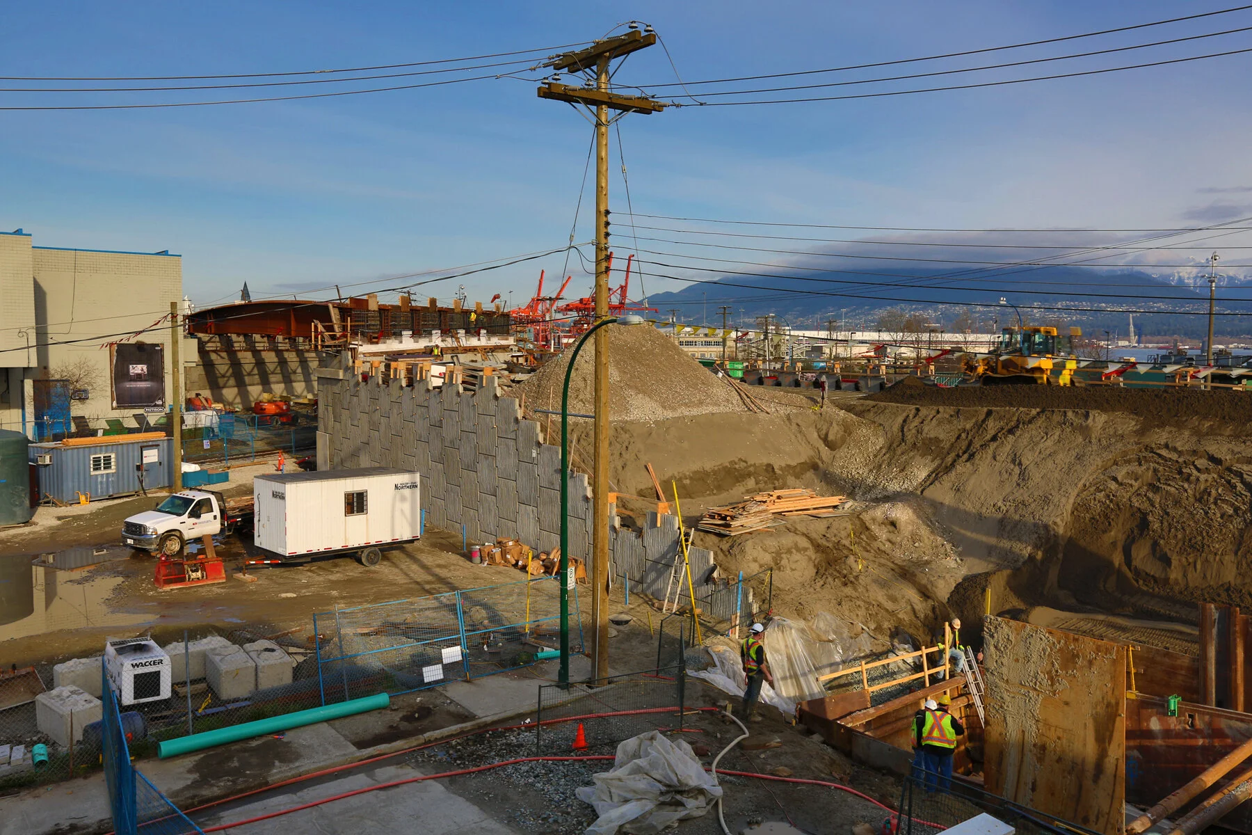Powell Const_Apr 2_2014_HDR_E9484_4x6.jpg