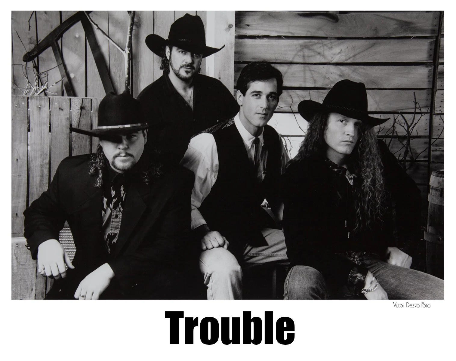Trouble_8031_4x5.jpg