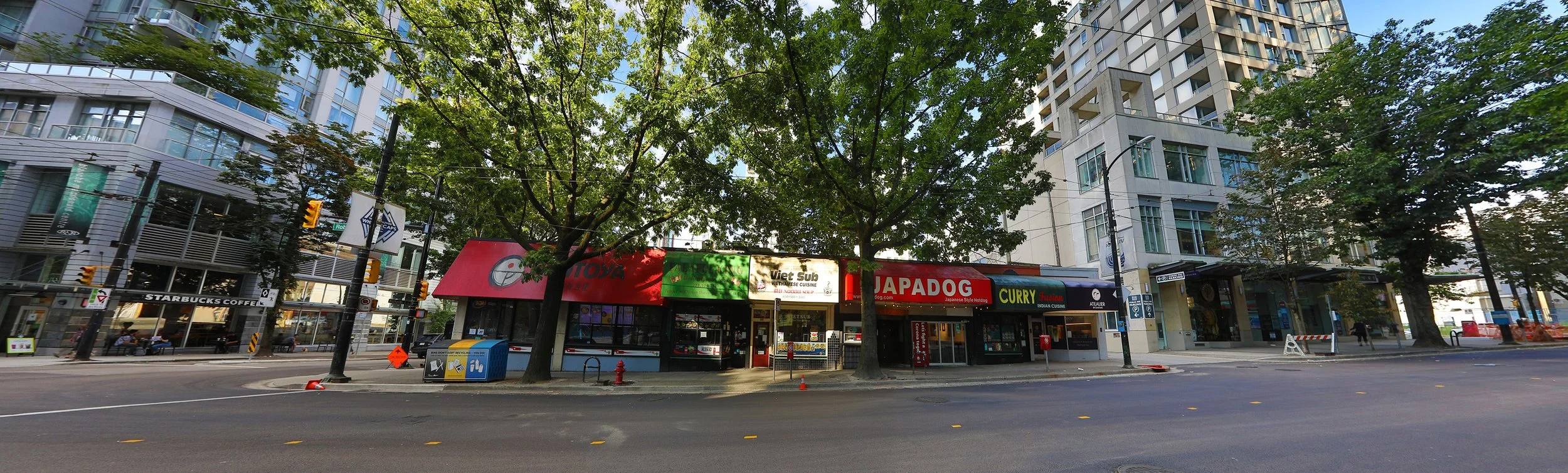 600 Robson St_Jul 18_2021_HDR_Pan_5A3891_4x13.jpg