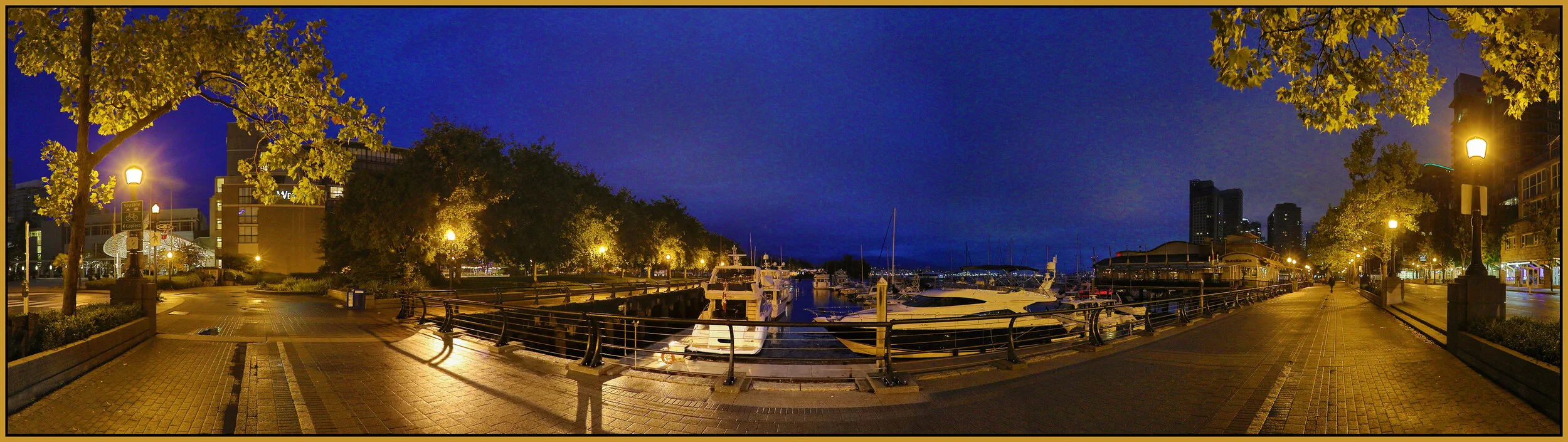 Coal Harbour Seawall 180_Oct 3_2021_HDR_Pan_5A4516_1_4x14s.jpg