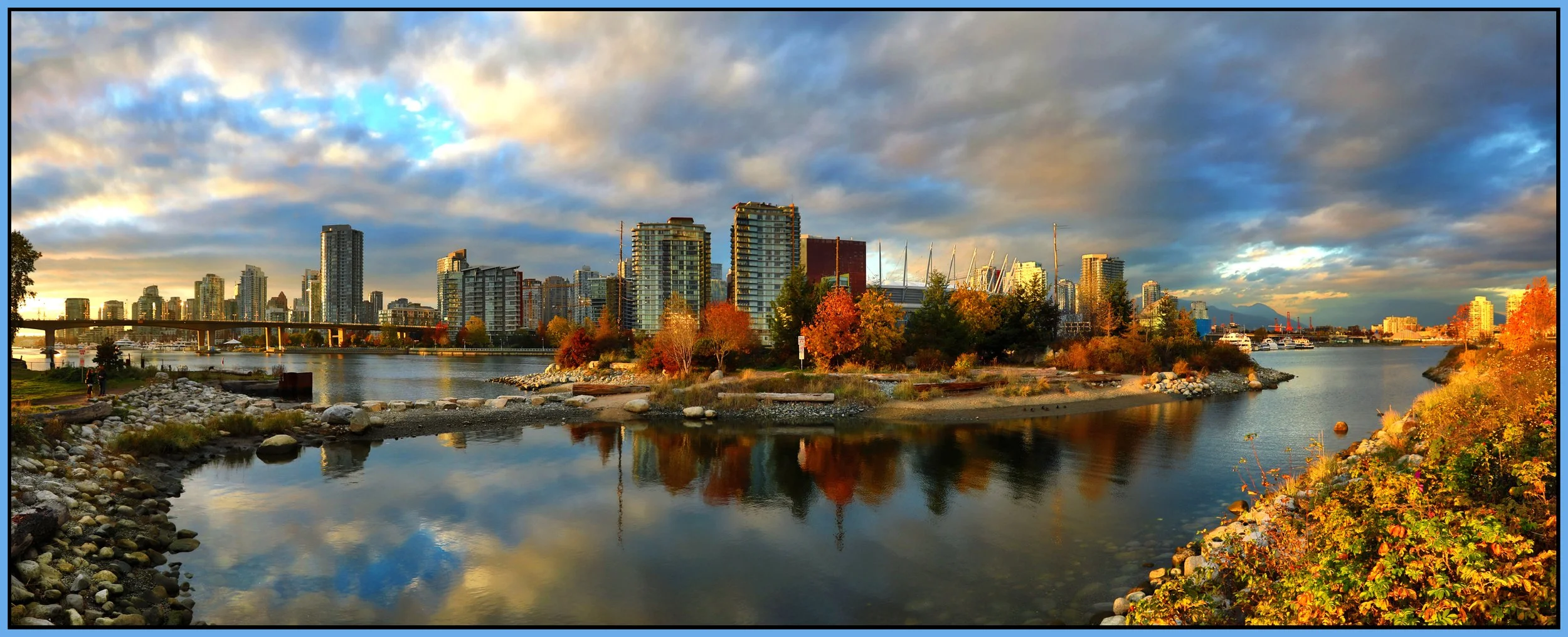 3.6 View Vancouver_Oct 31_2017_HDR_Pan_B6404_1_peTiffany_4x10s.jpg