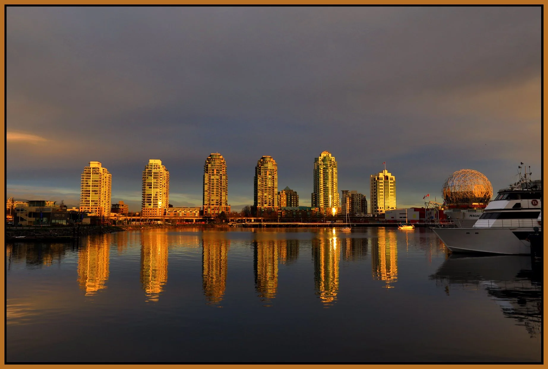 7 View_LkgE_Vancouver_Nov 12_2016_HDR_A8085_4x6s.jpg