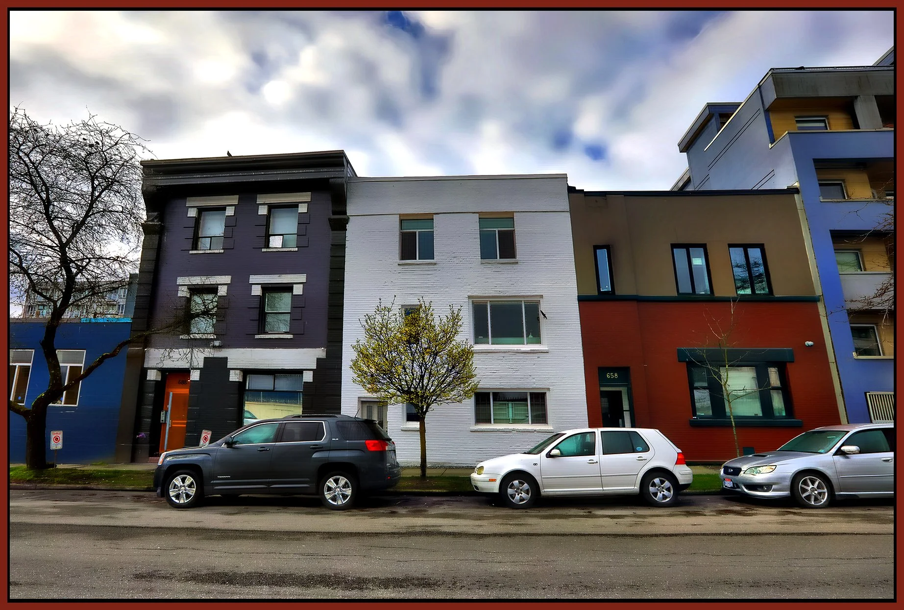 658 Alexander St_Mar 26_2023_HDR_5D5682_peHdr2013_1_4x6s.jpg