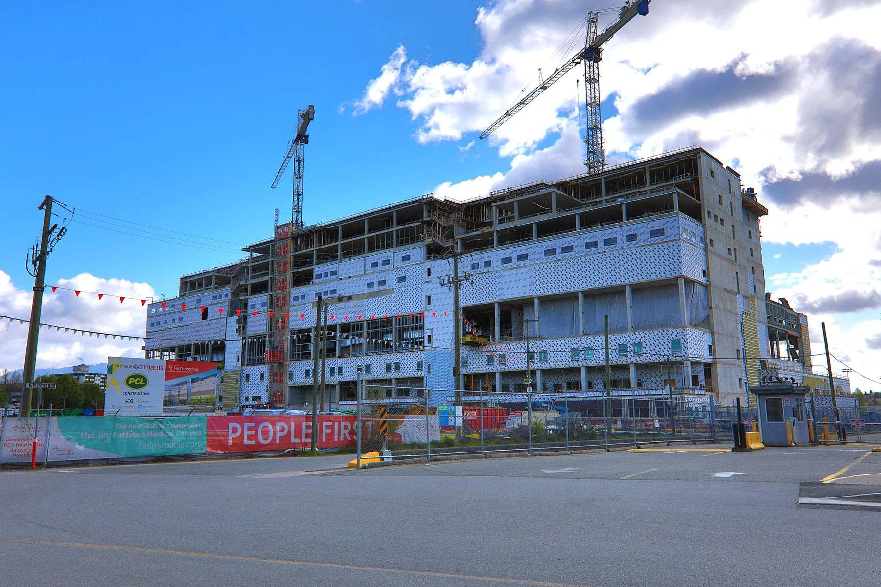 New St.Paul's Hospital Const_Apr 21_2024_HDR_4H7270_4x6.jpg