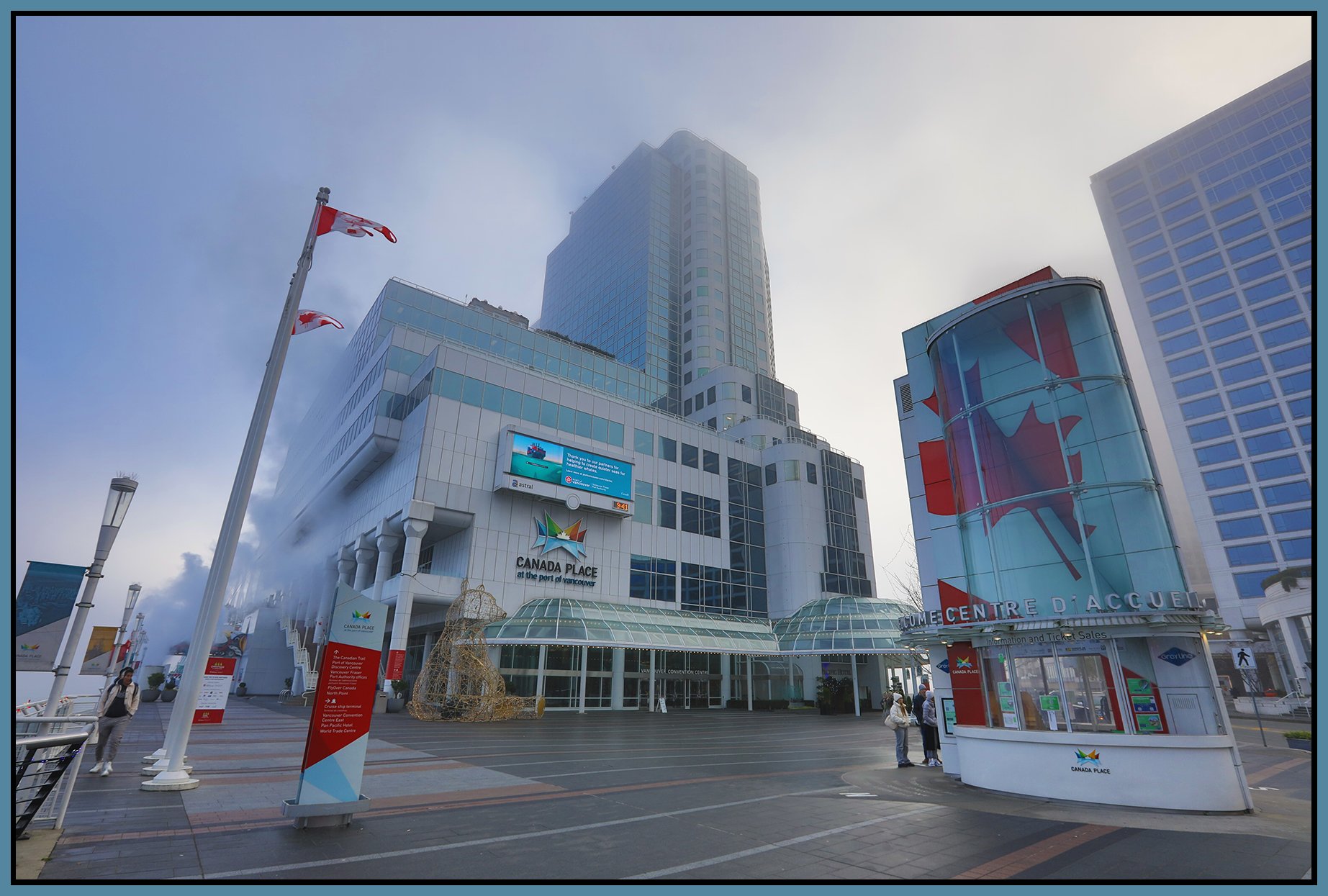 Canada Place in Fog_Nov 28_2023_HDR_5E1075_4x6s.jpg