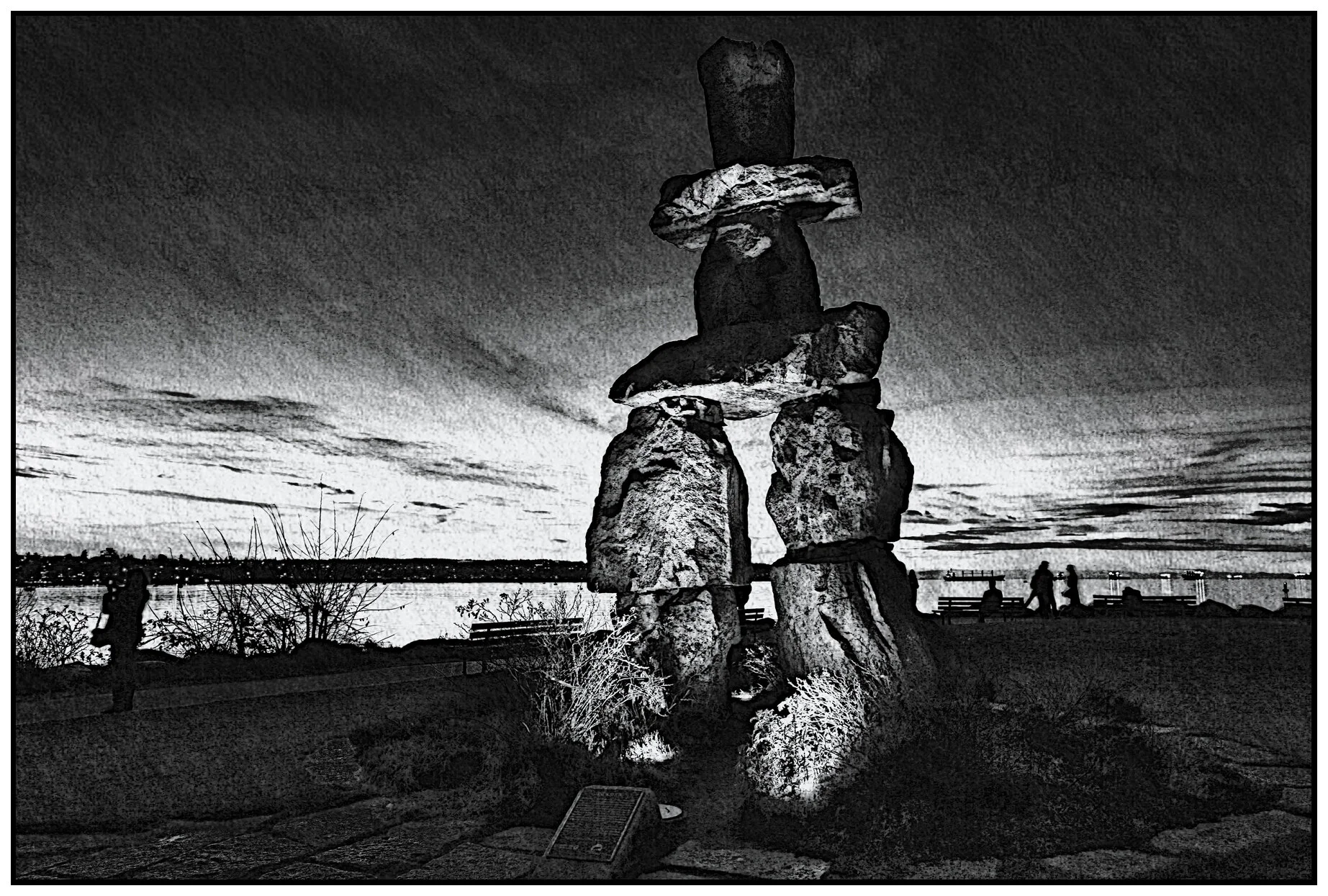 English Bay Inukshuk_Dec 15_2013_HDR_D3400_peHrGI004_4x6s.jpg