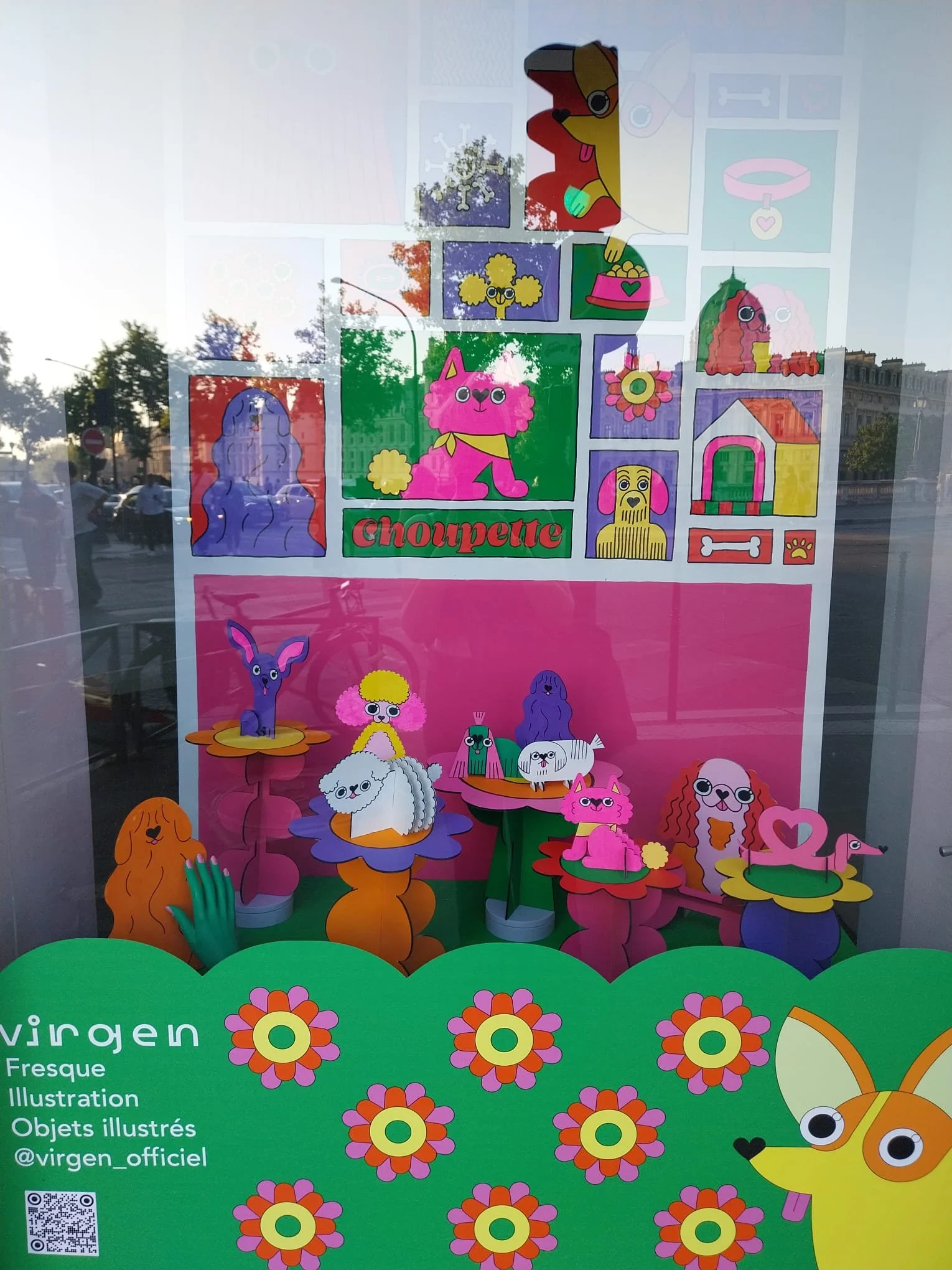 canis-floris-chien-vitrine_.jpeg