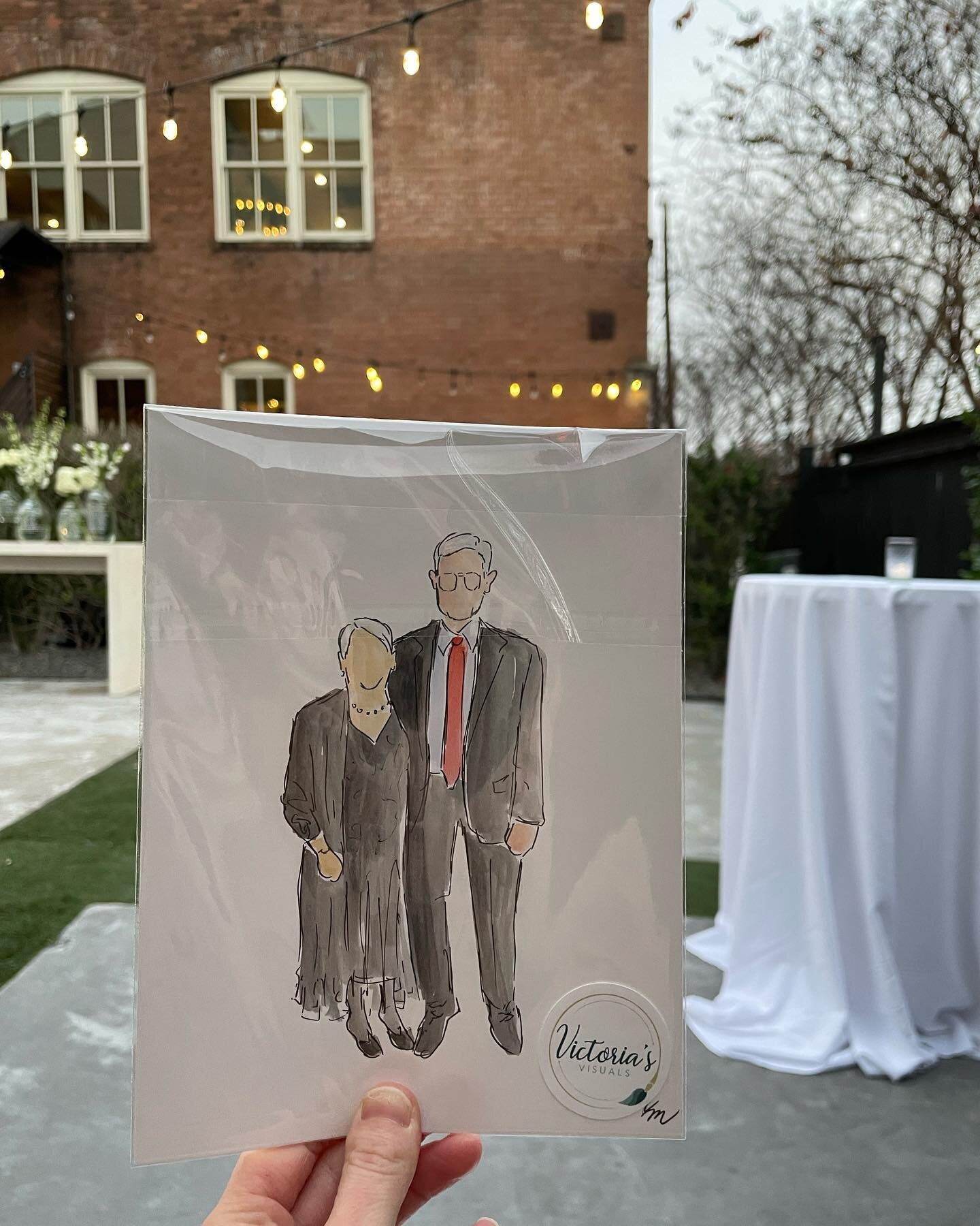 I enjoy painting people of all ages, especially grandparents of the couple 🤍

#liveguestpainting #liveguestportraits #liveguestillustration #watercolorguestportraits #livepainting #houstonweddings