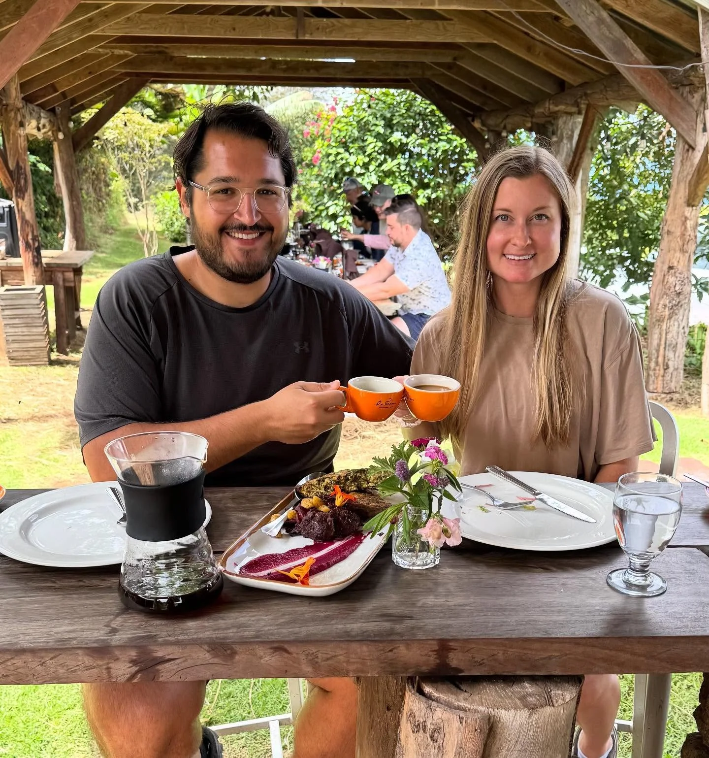 Cheers to 31! It’s my birthday and I’m lucky enough to be celebrating it in Hawaii with my amazing hubs! 
Reflecting on how incredible this past year has been and excited for what’s to come. Here’s to another year of creating