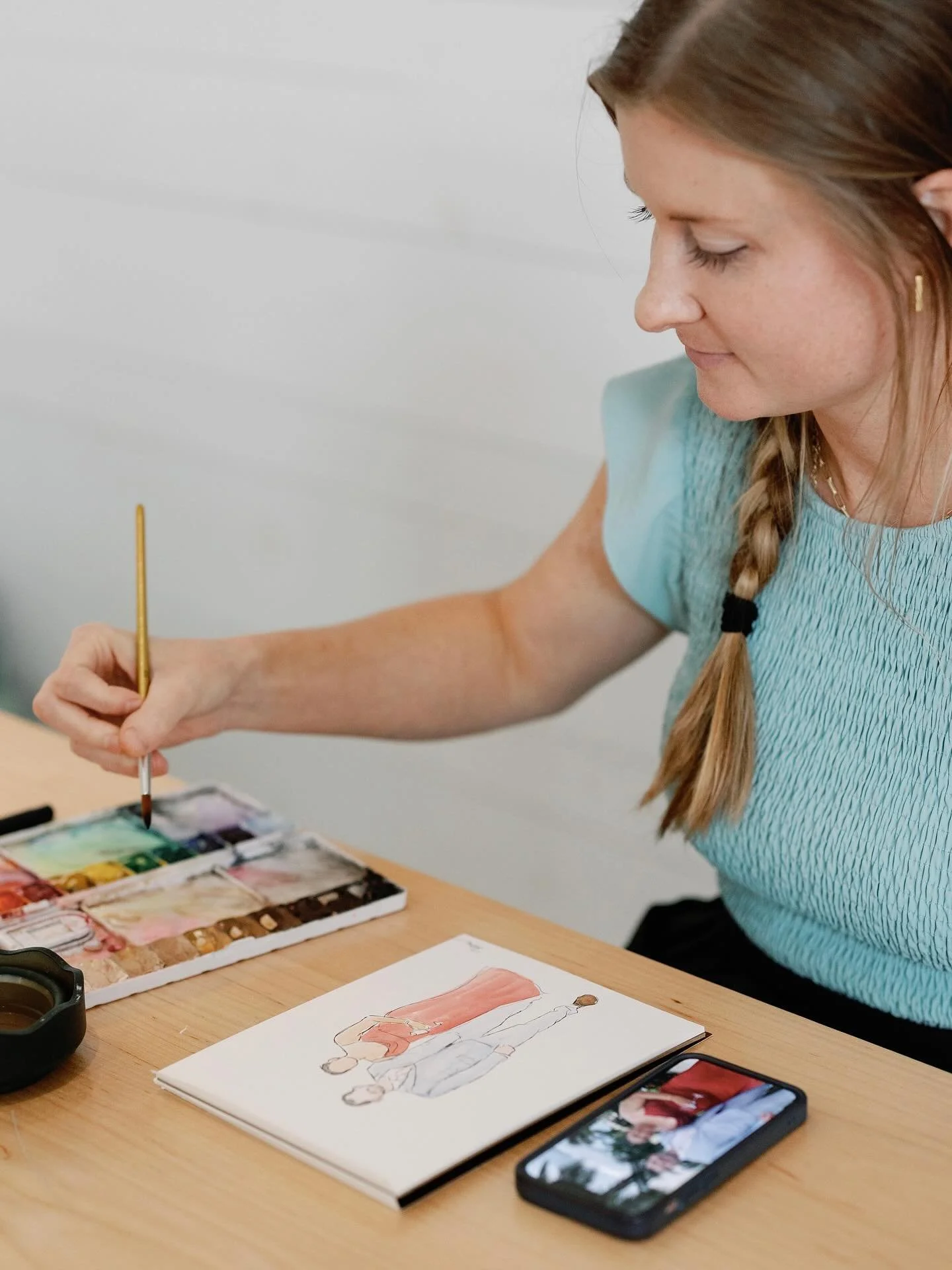 The peaceful process of live painting!
Live painting is where peace and pressure coexist. People ask me all the time if I feel pressure from painting live in front of others. In the beginning I definitely did, but after 5 years under my belt the onl
