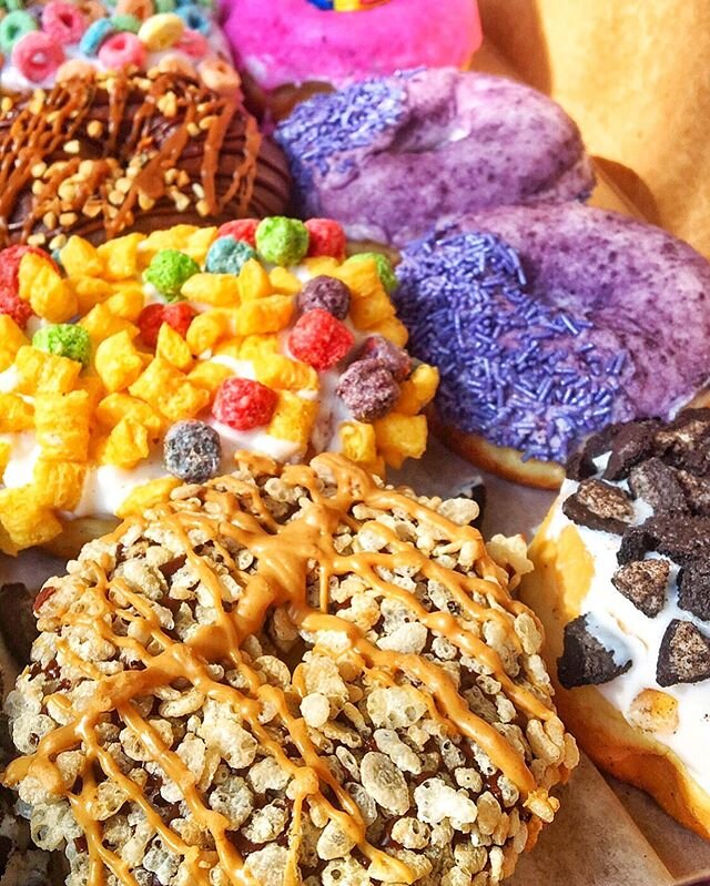 @voodoodoughnut is back open in #Austin slinging #donuts 🎉

Plus you can order online now for pickup and skip the line 🙌🏻 #BackInAction 🍩