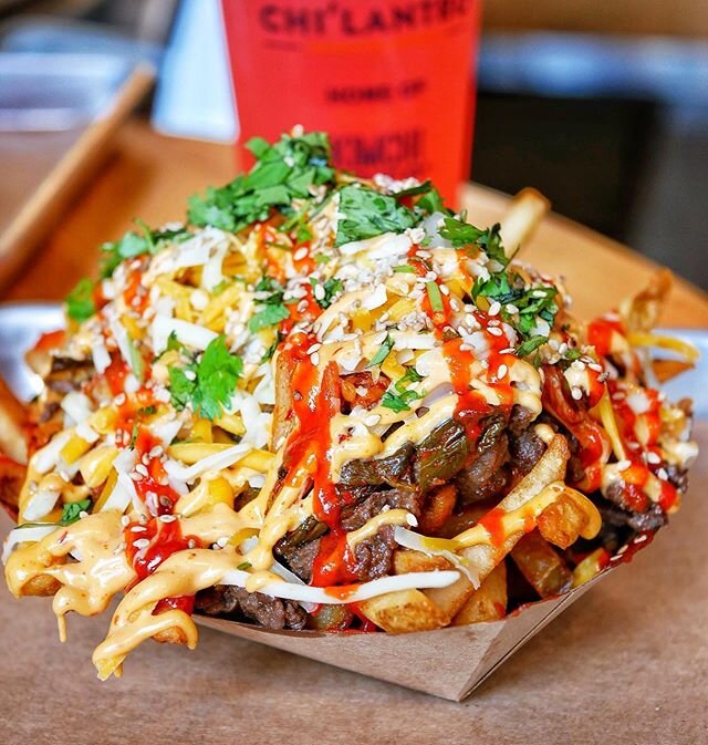 It&rsquo;s FRYday 🍟

The Original #Kimchi #fries from @chilantro are the bestttttt 😍

#getinmybelly 🤤