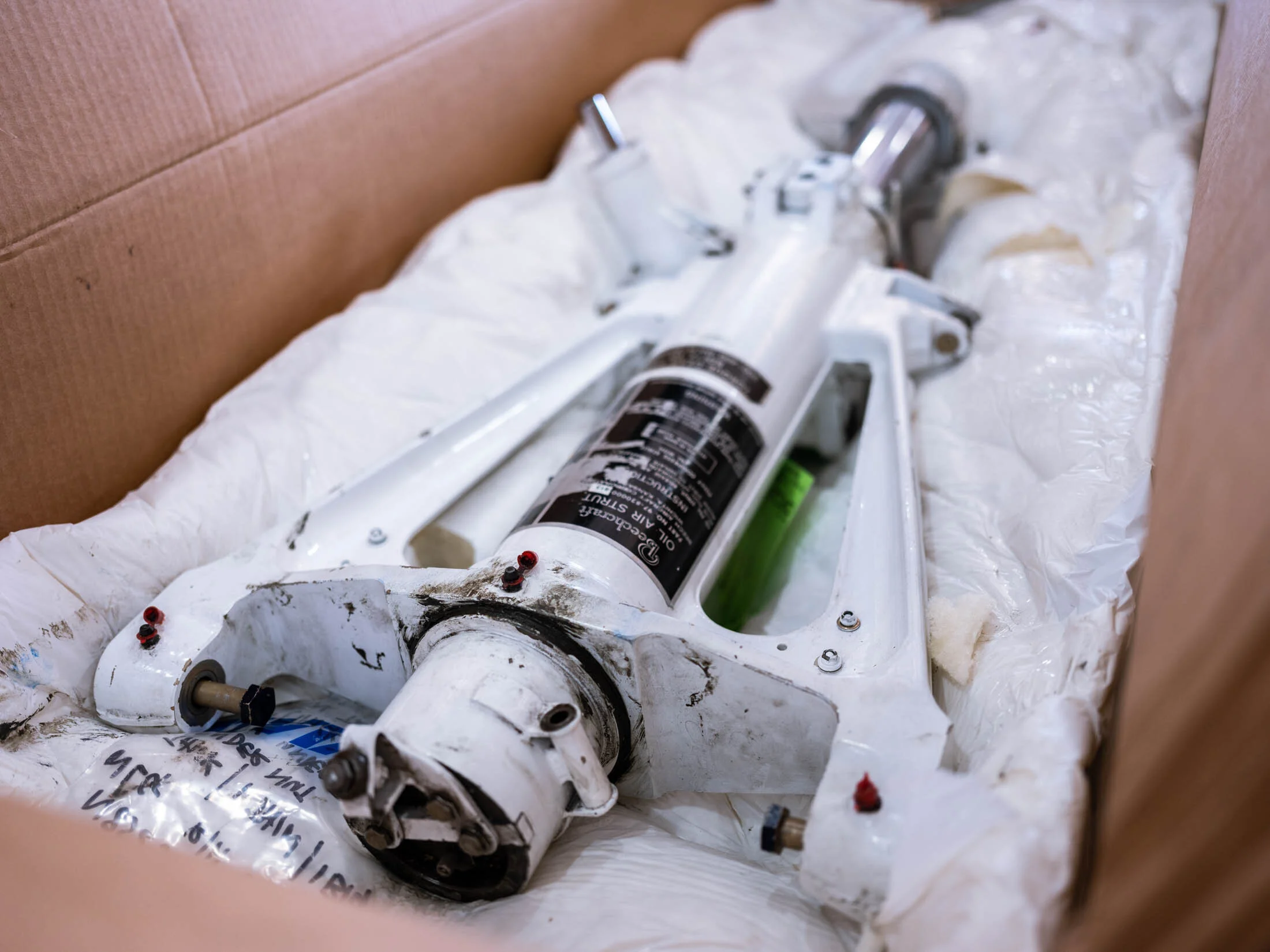 King Air Landing Gear — Trace Aviation