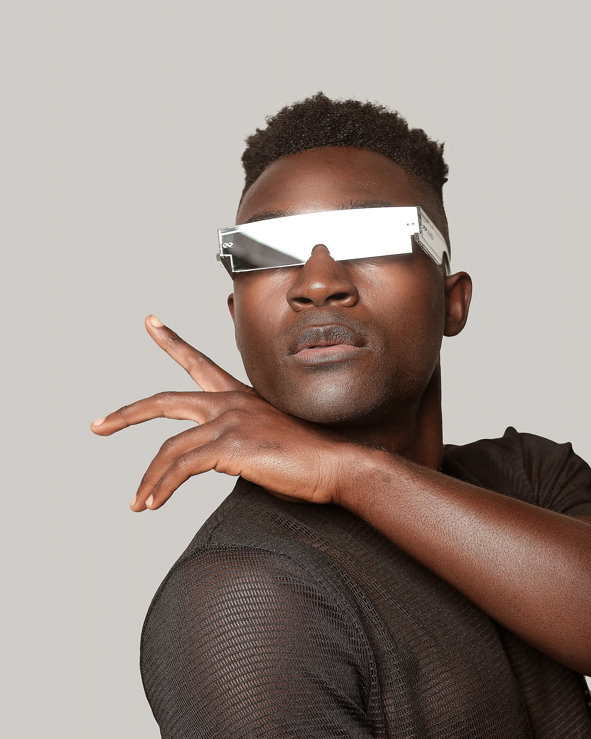 Toronto_Fashion_Silencia_Eyewear_Handmade_Slice_Mirror_02.jpg