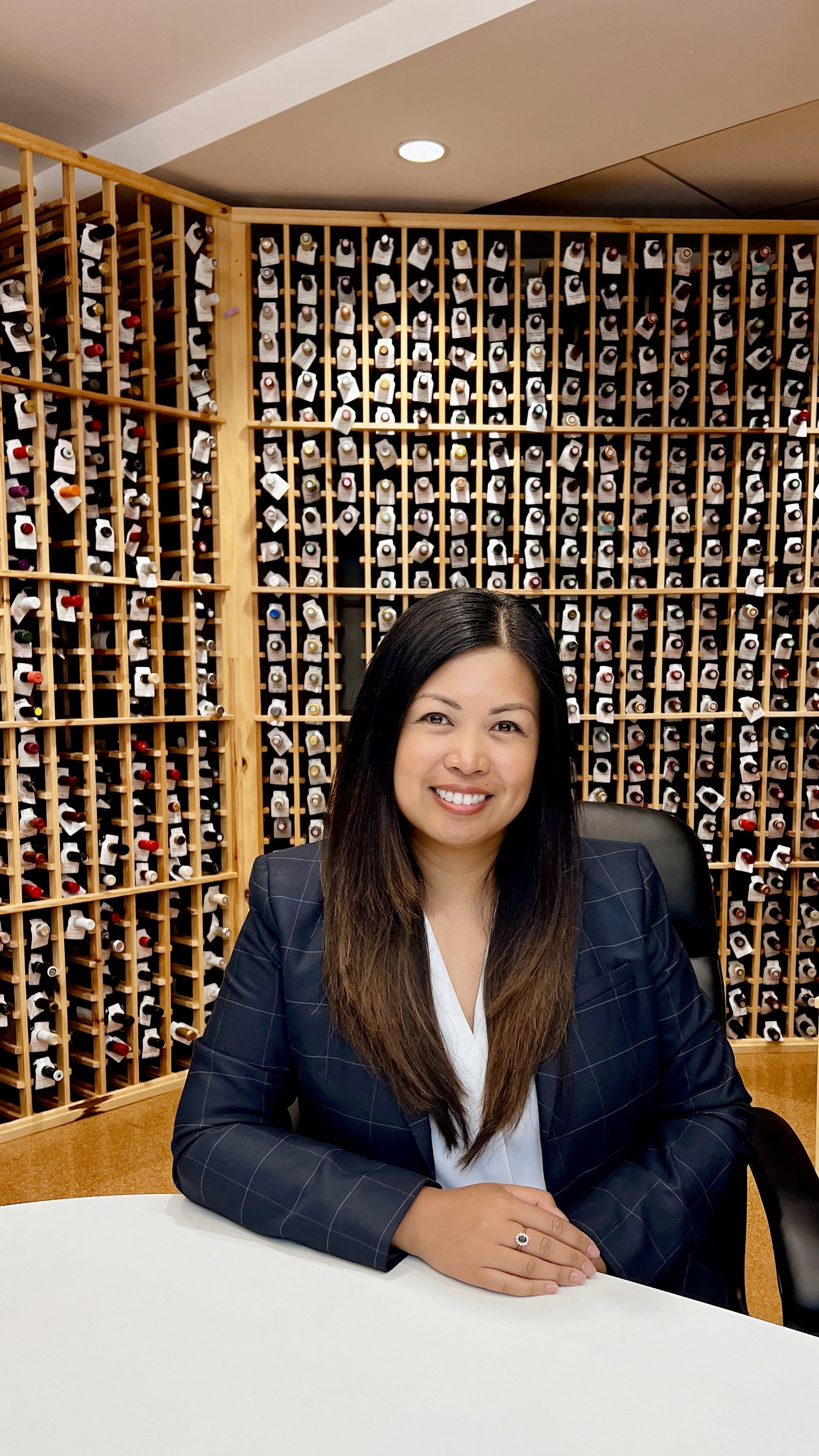 Anna-Christina Cabrales, Media & Wine Management Expert