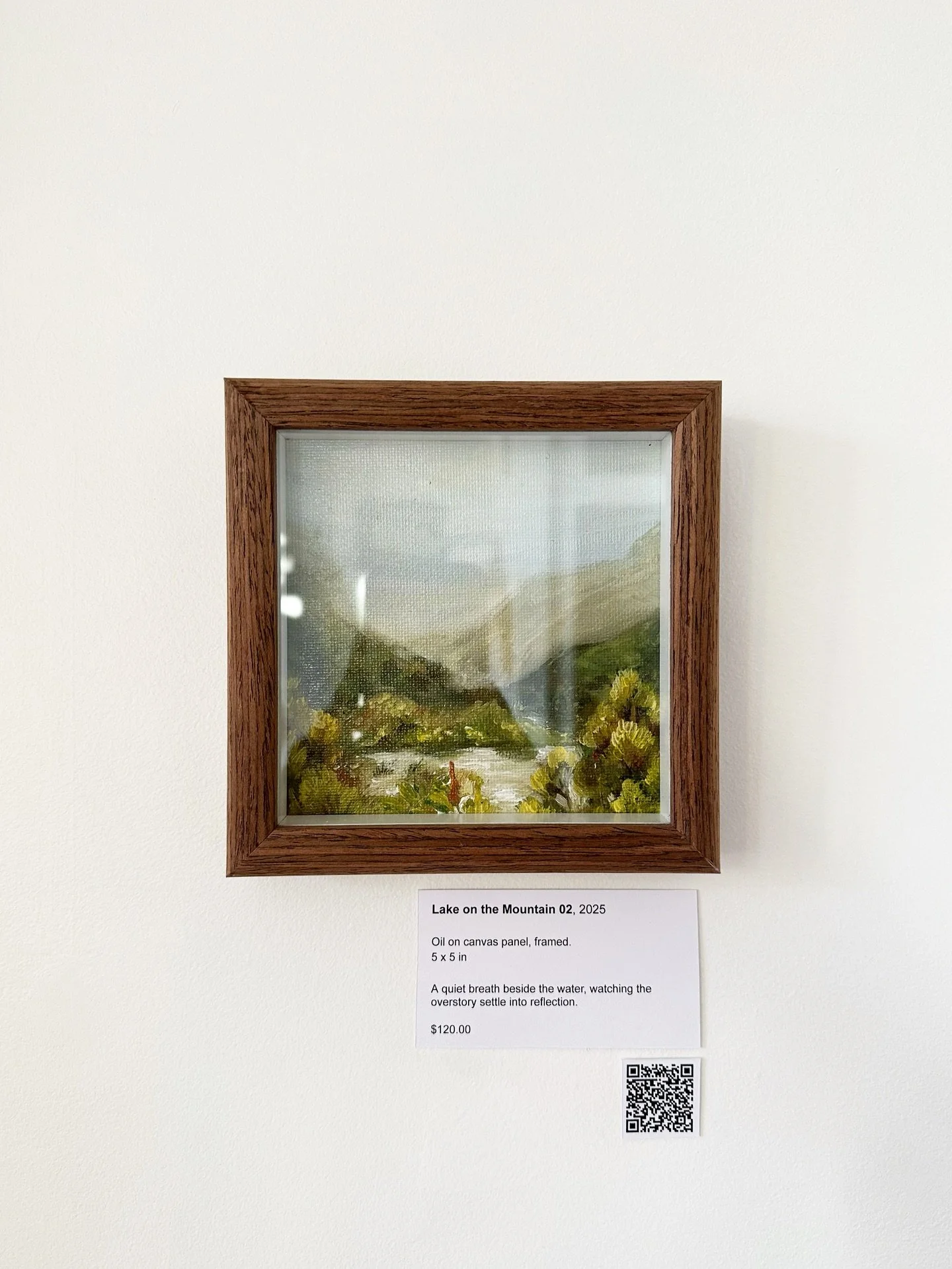 The minis!! Moments of Embrace series, a few are still available on my website ~ final few days to collect a mini before the new year

5&rdquo;x5&rdquo;, with wood &amp; glass frame 🖼️ 
Oil on canvas panel paintings
2025