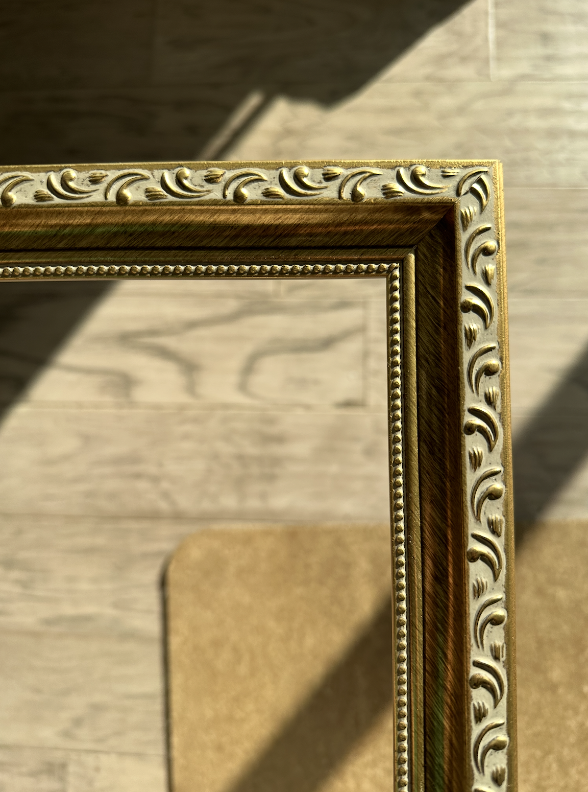 Add a custom frame.png