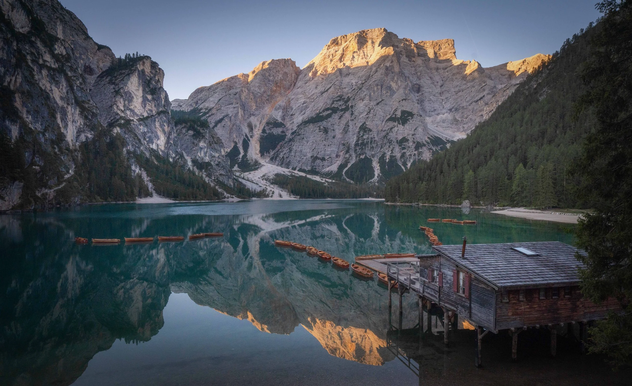 626 - Lago de Braies