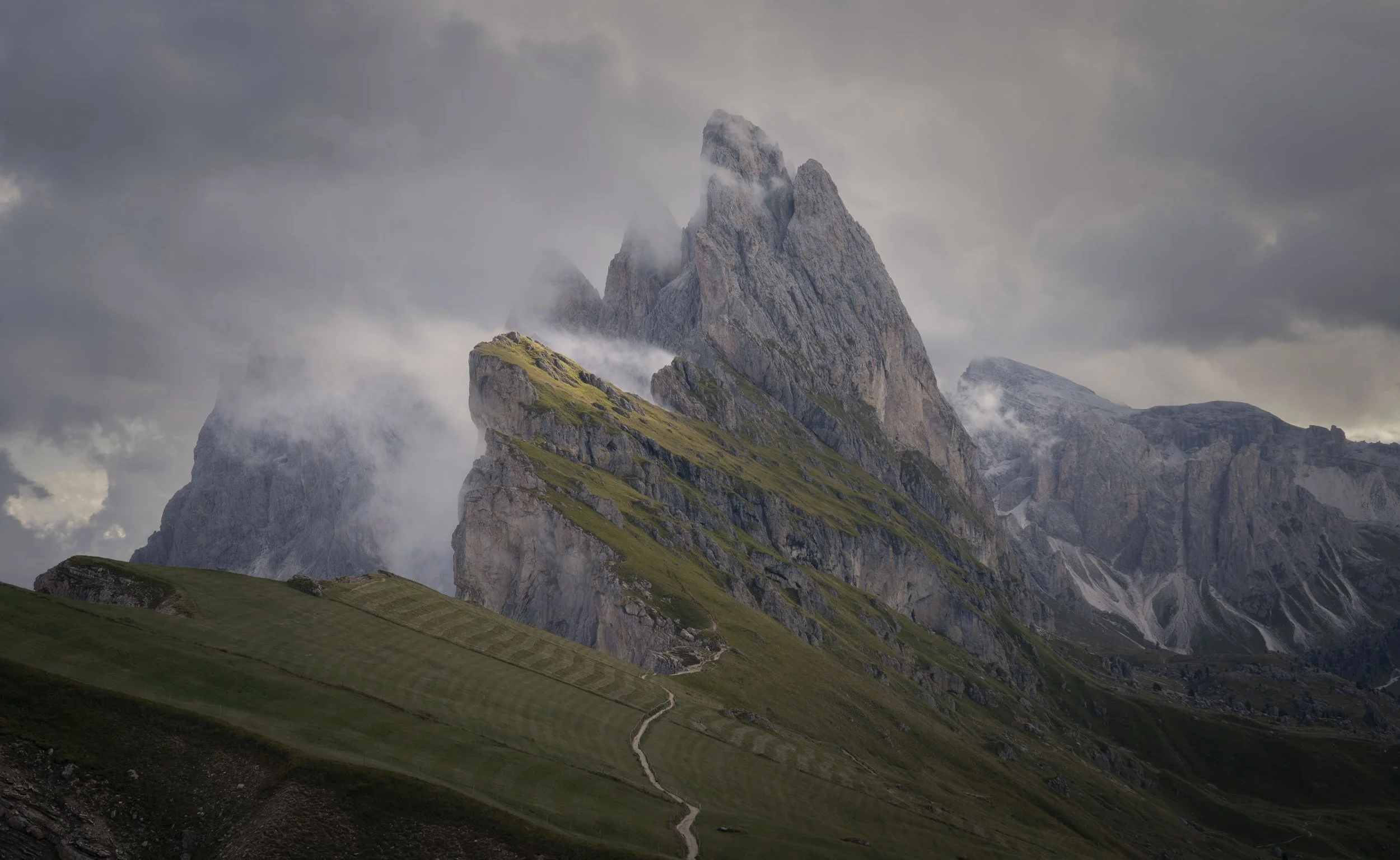 624 - Seceda Ridgeline