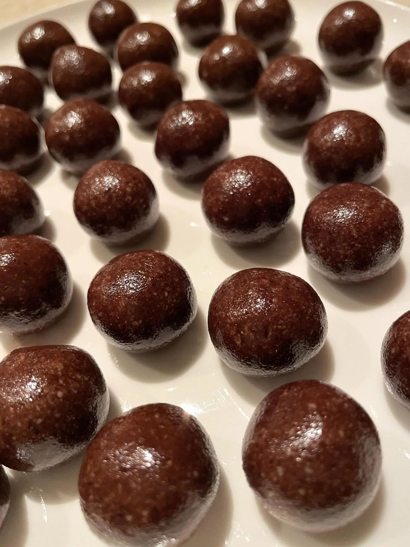 🤎 a new batch of my mini magic treat for the brave and courageous, committed to walk the path of change and healing here at Biota in Harmony.

Healthy delicious goodness, a nourishing &lsquo;thank you&rsquo; as part of every Biota Signature session 