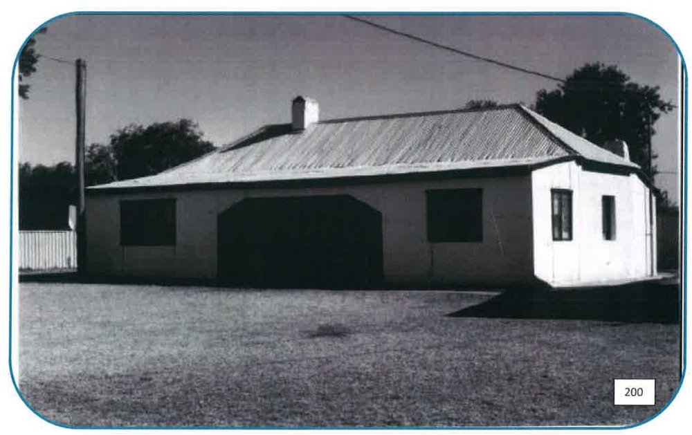  The Harris’ House, Quindalup in 1996. Photo by Hocking Planning and Architecture Pty Ltd. Source - City of Busselton’s Municipal Heritage Inventory (2013) 