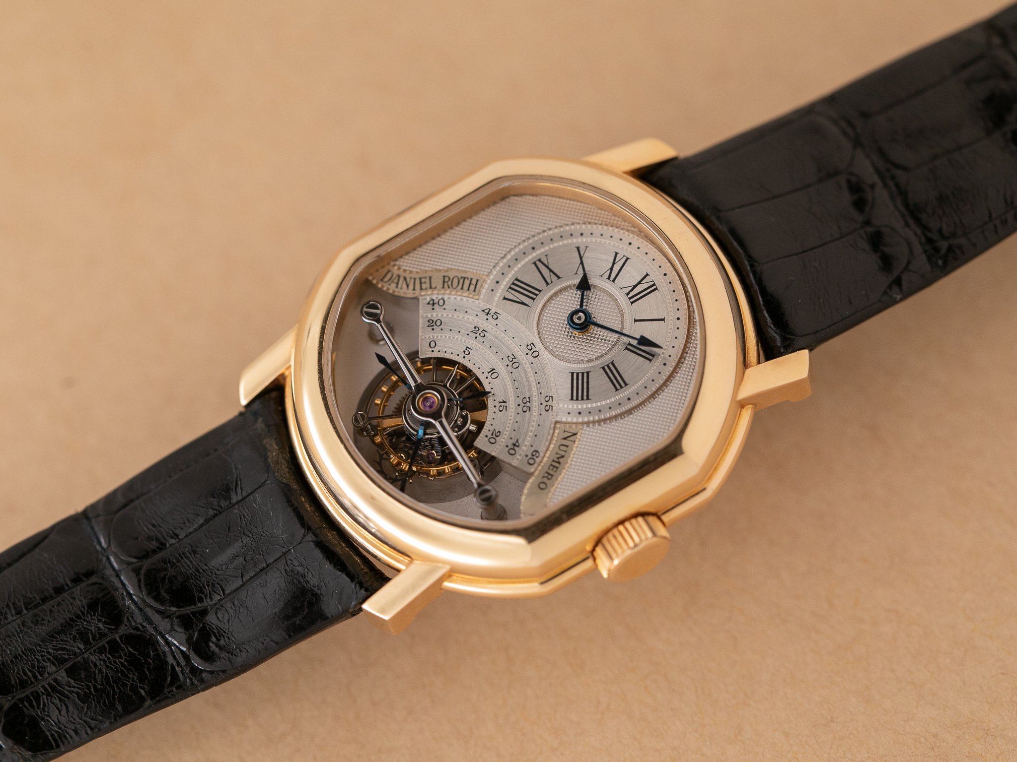 DANIEL_ROTH_C187_PIECEUNIQUE_THHKC250501-3.jpg